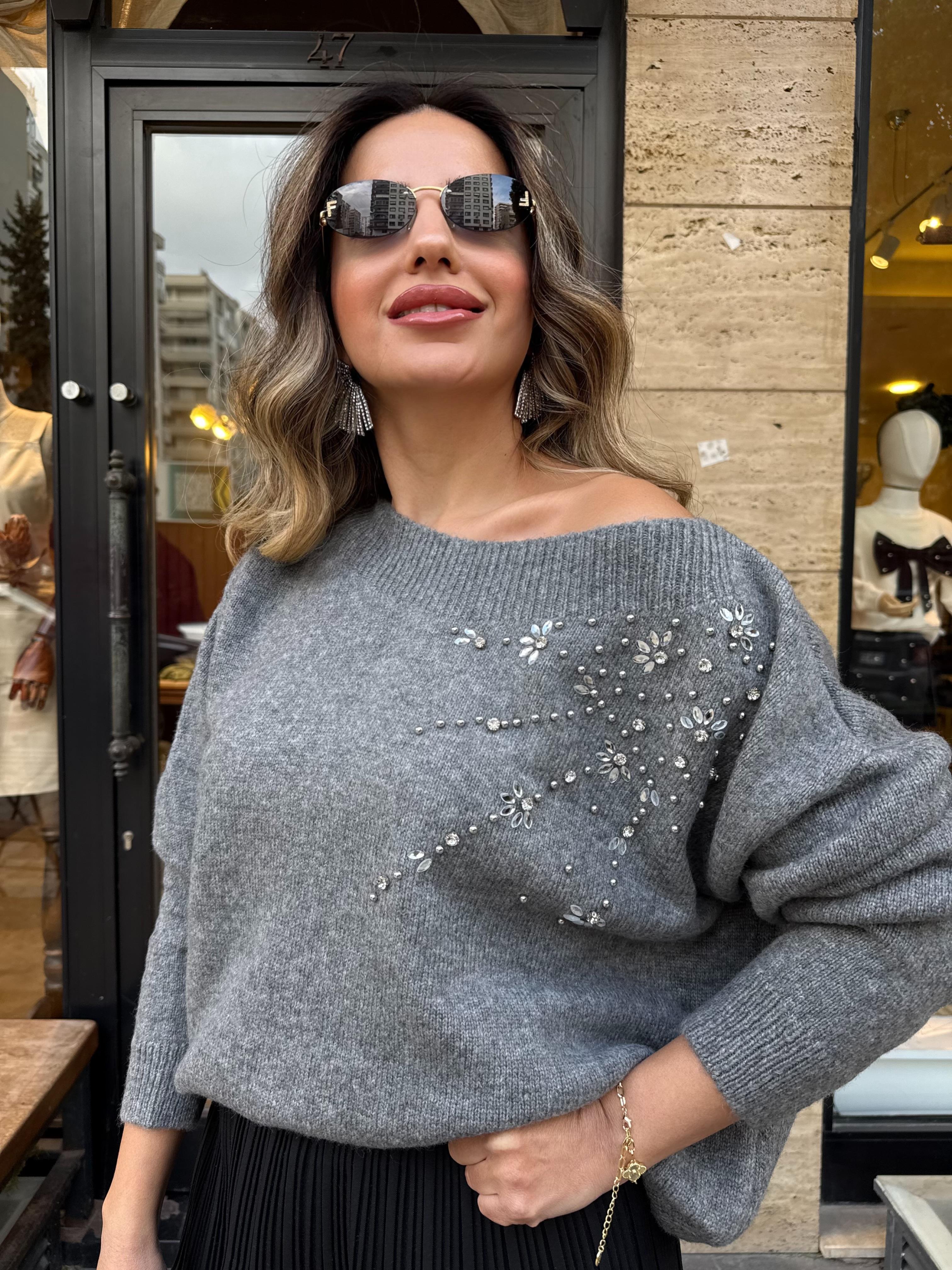 11083 Taş Detaylı Kazak