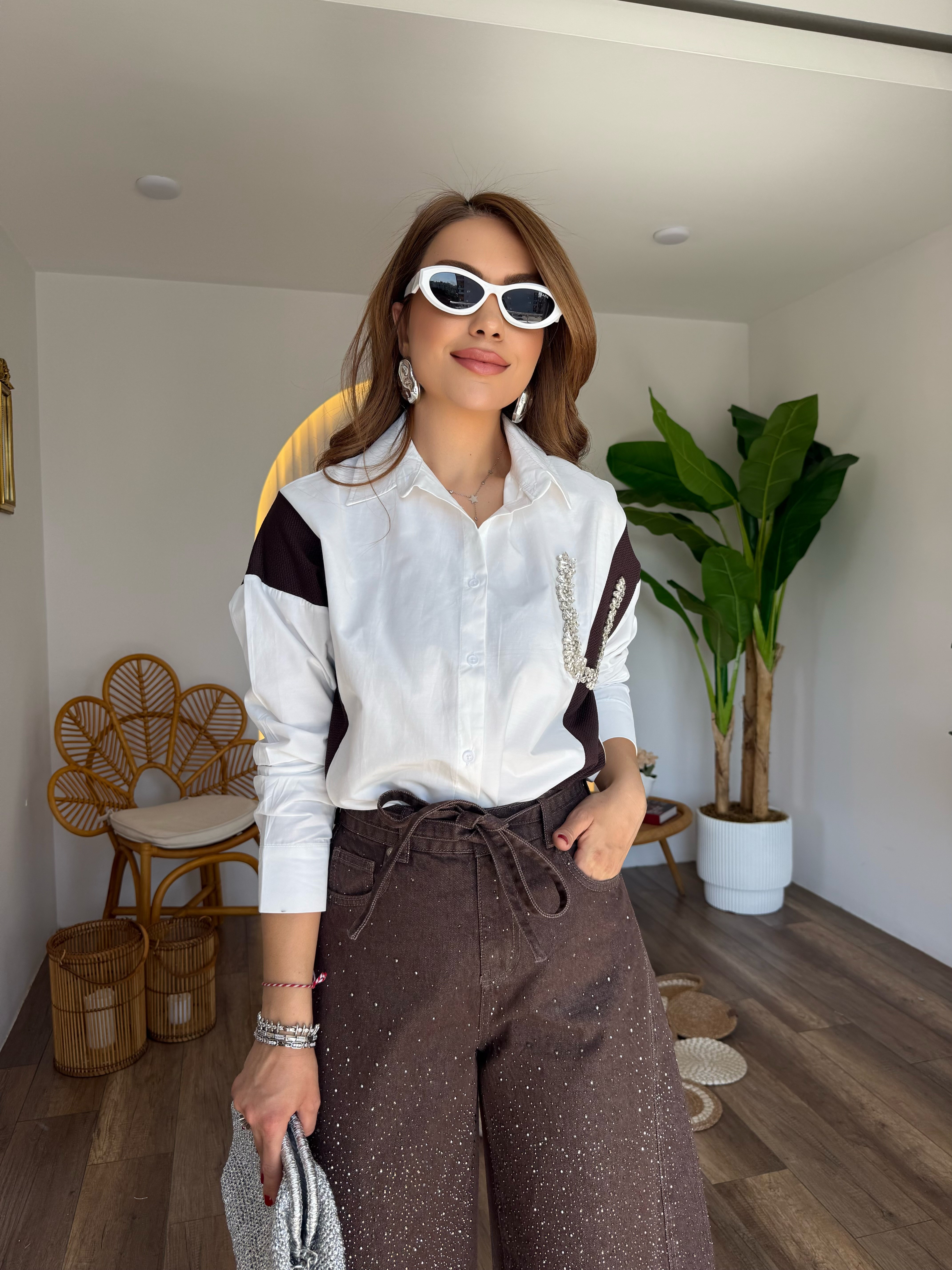 11252 Taşlı Garnili Gömlek