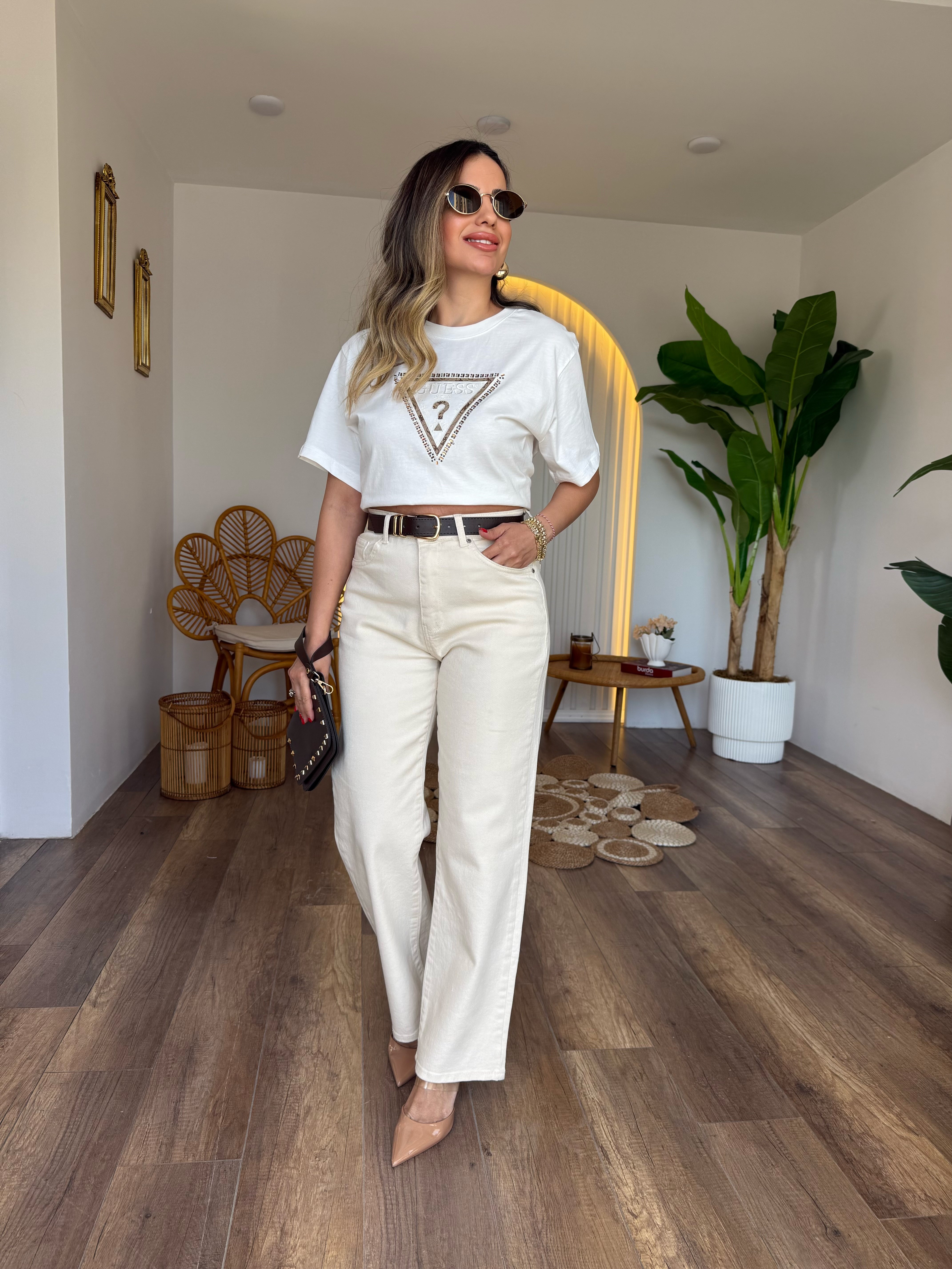 11432 Kemerli Bej Pantolon