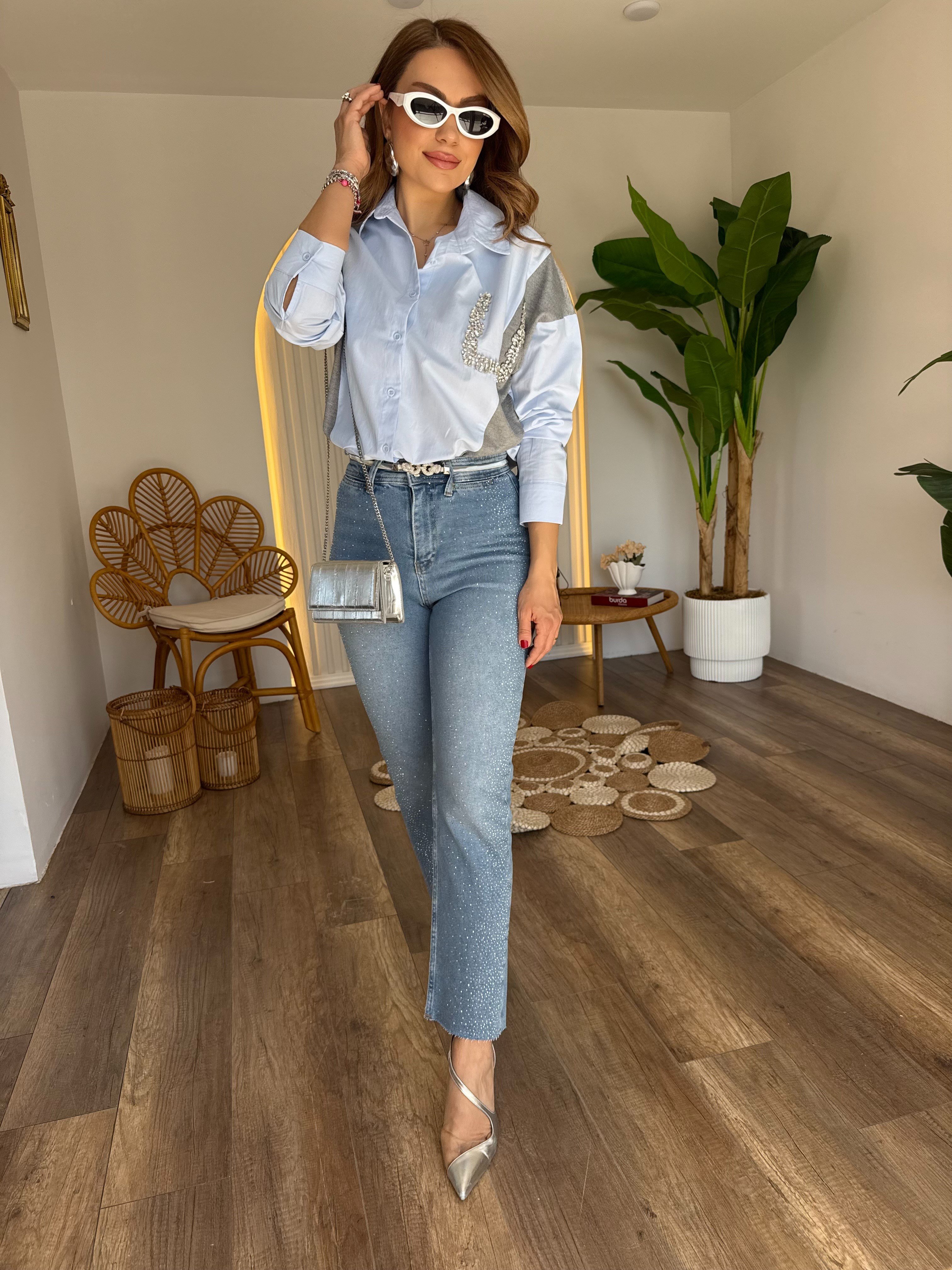 11440 Serpme Taşlı Relax Jean