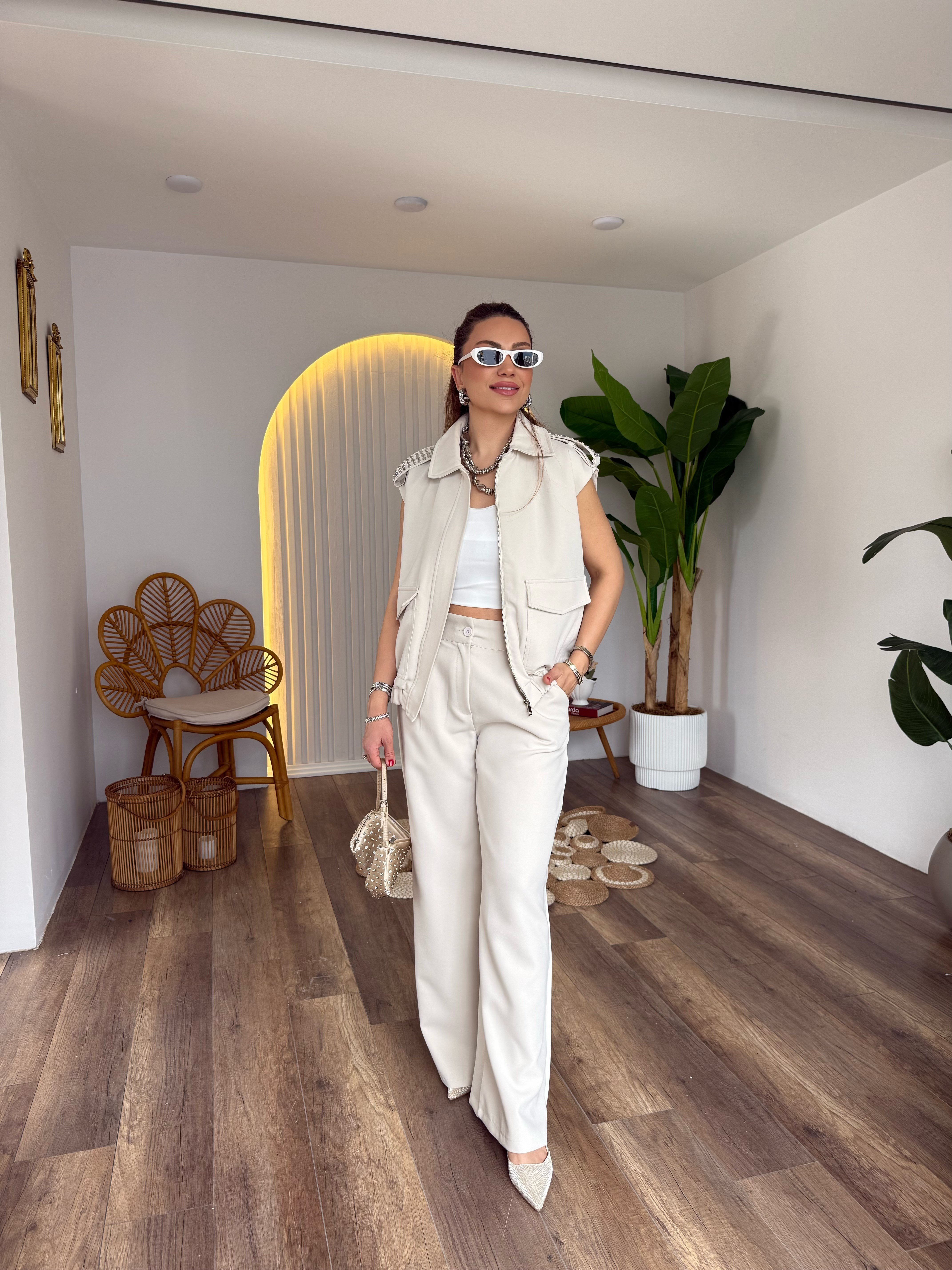 11536 Omuzu Çakımlı Takım