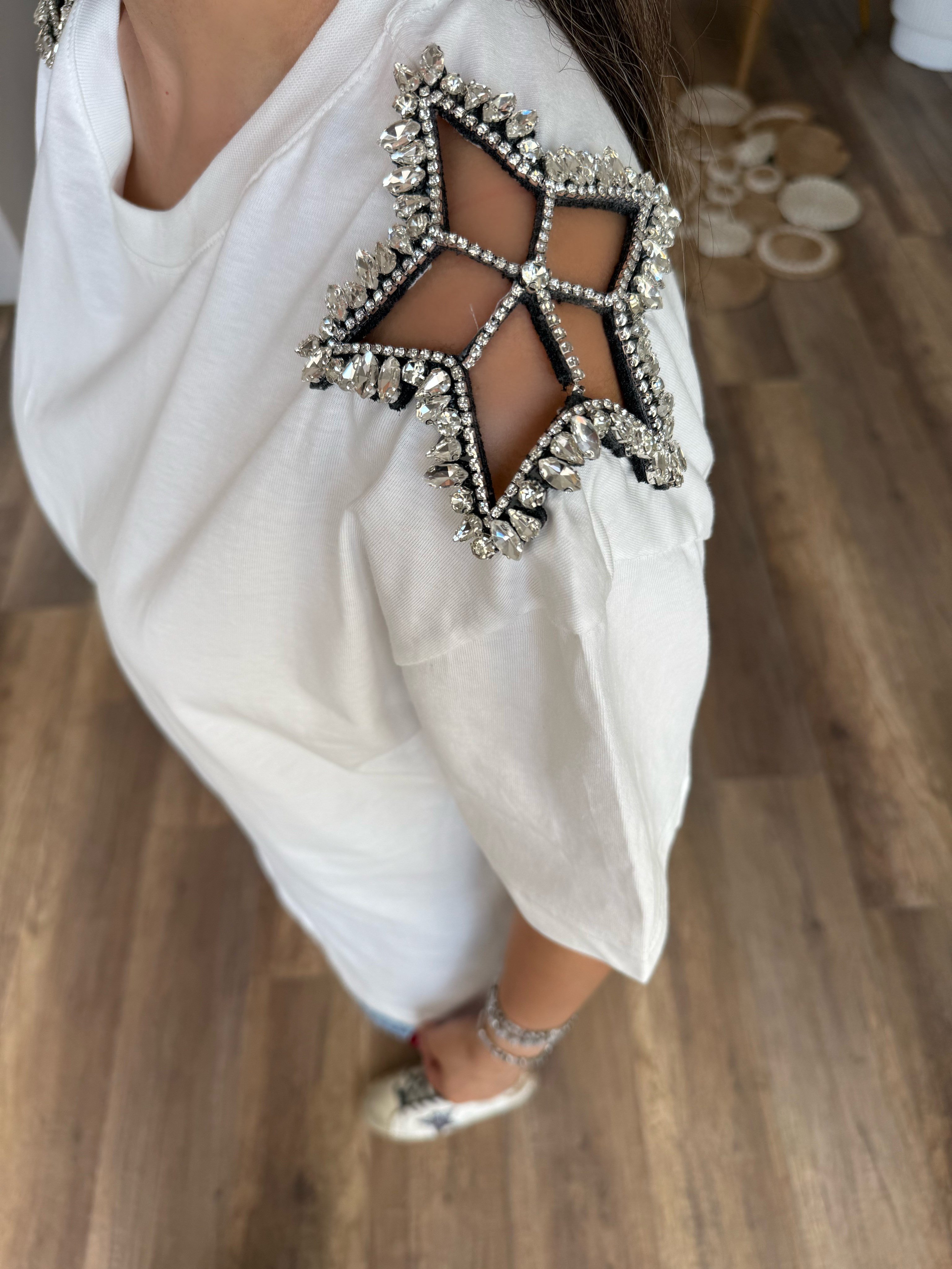 11588 Omuzu Taşlı Yıldızlı Tshirt