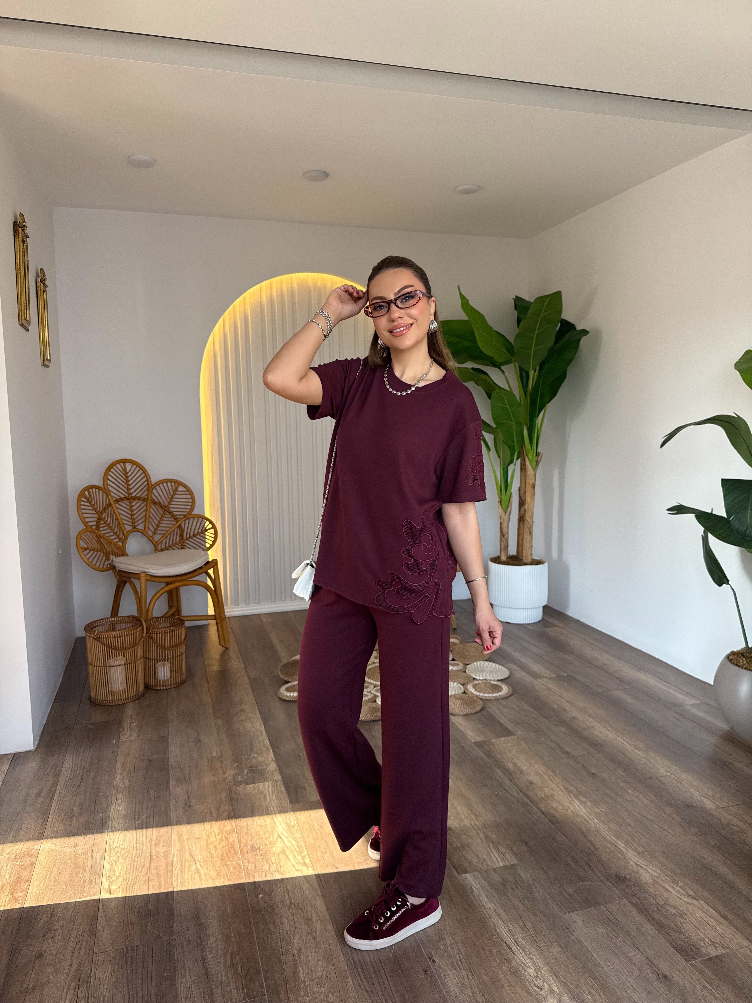 11619 Yanı Nakışlı Modal Takım