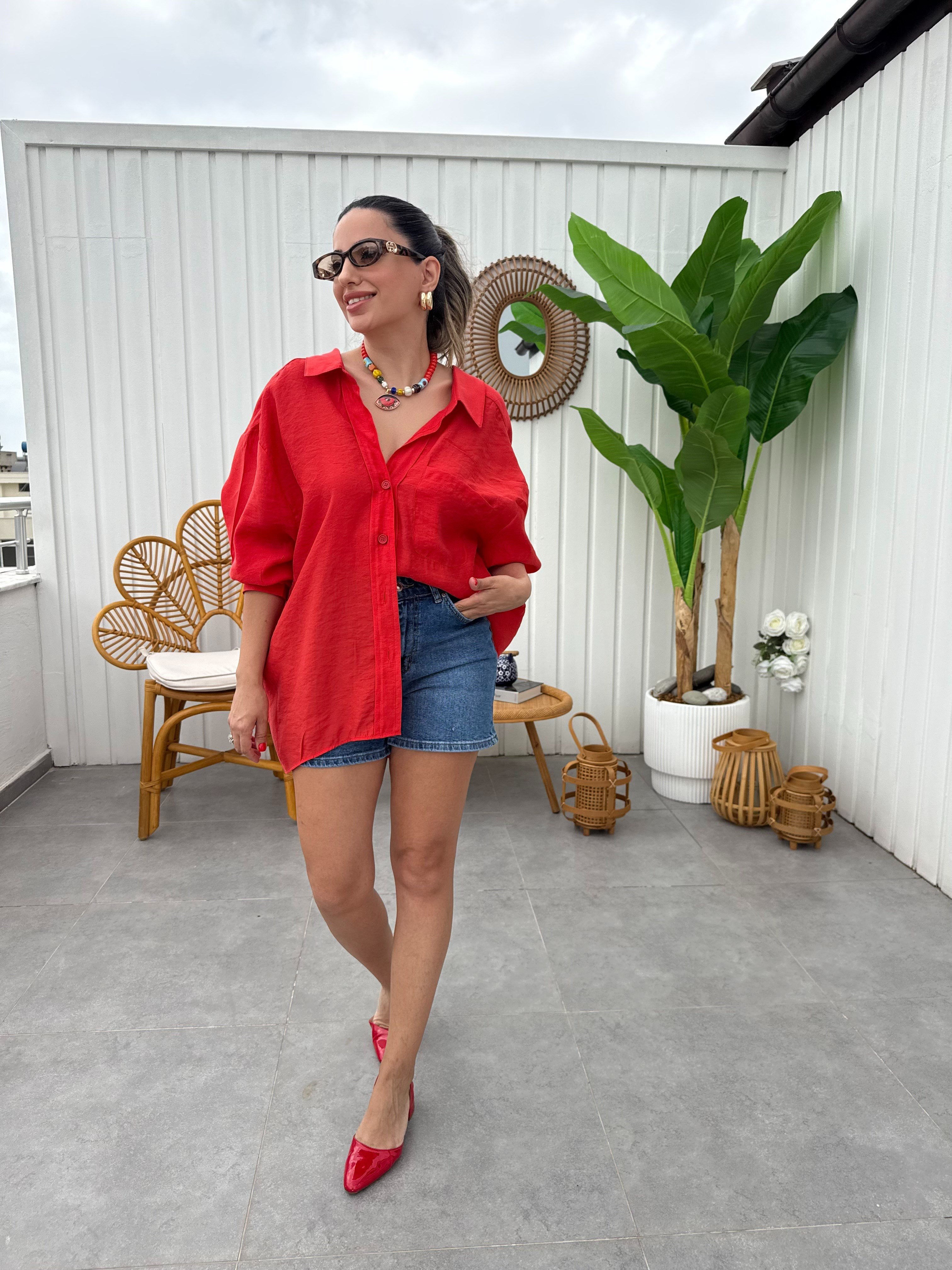 11840 Düşük Omuzlu Oversize Gömlek