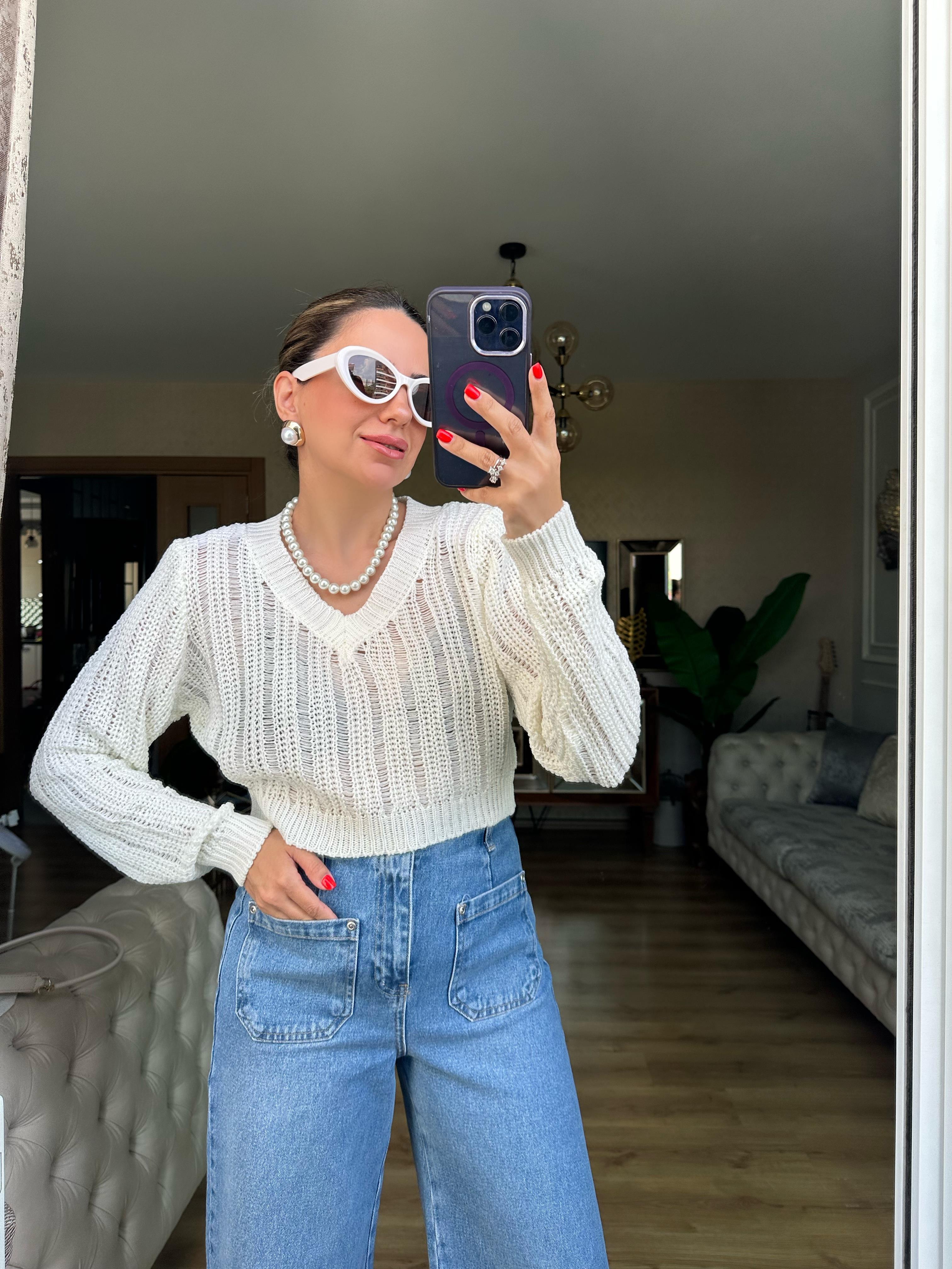 8468 Kısa Triko Bluz