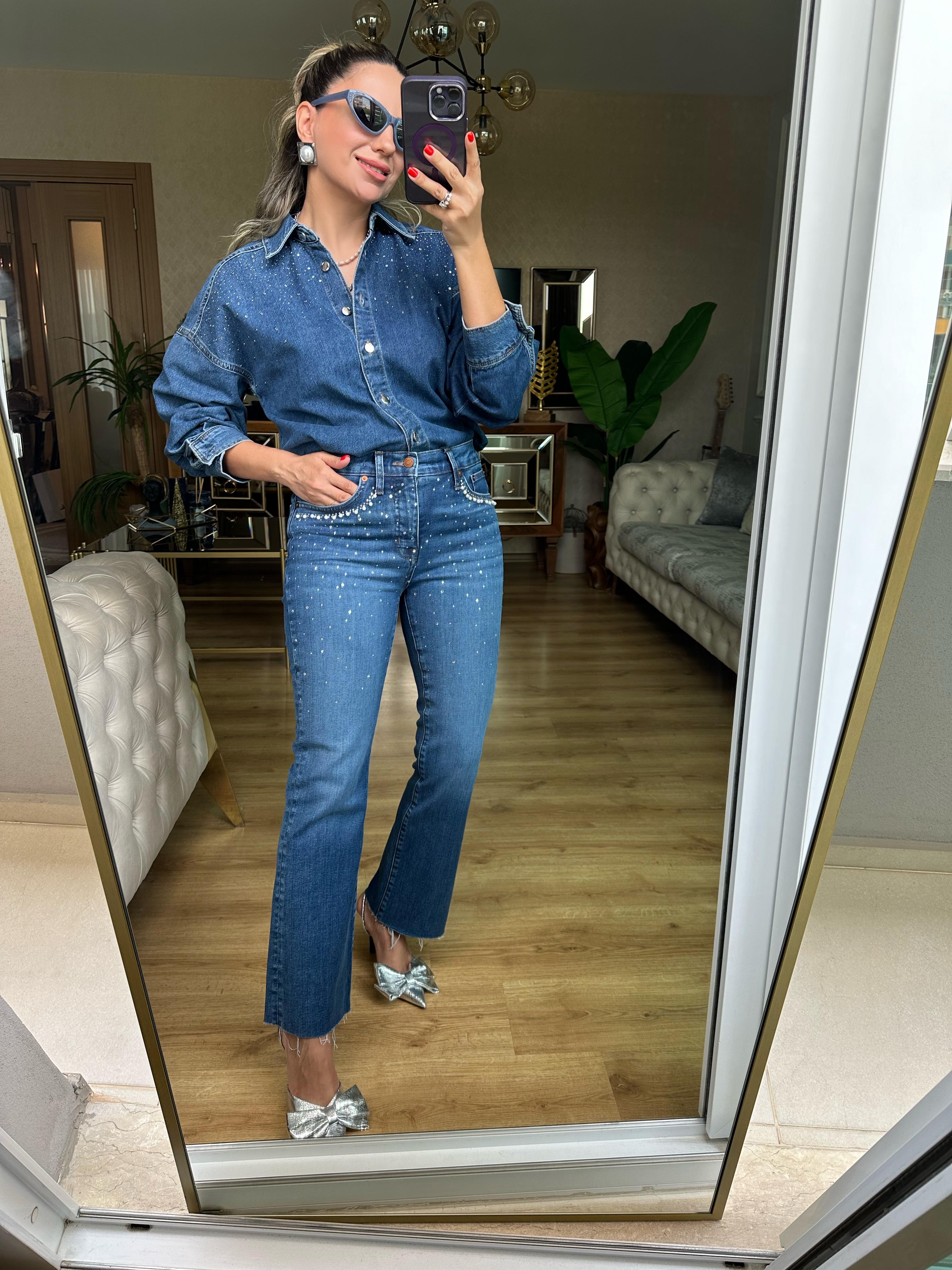 8601 Cepleri İncili Taşlı Jean