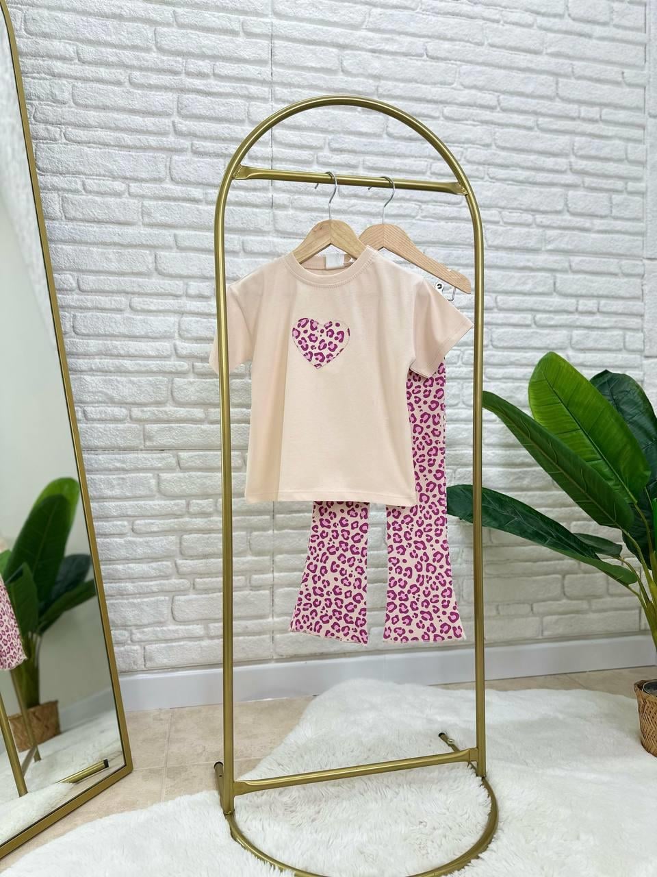 9618 Kids Kalp Nakışlı Taytlı Takım 2-3/7-8 Yaş