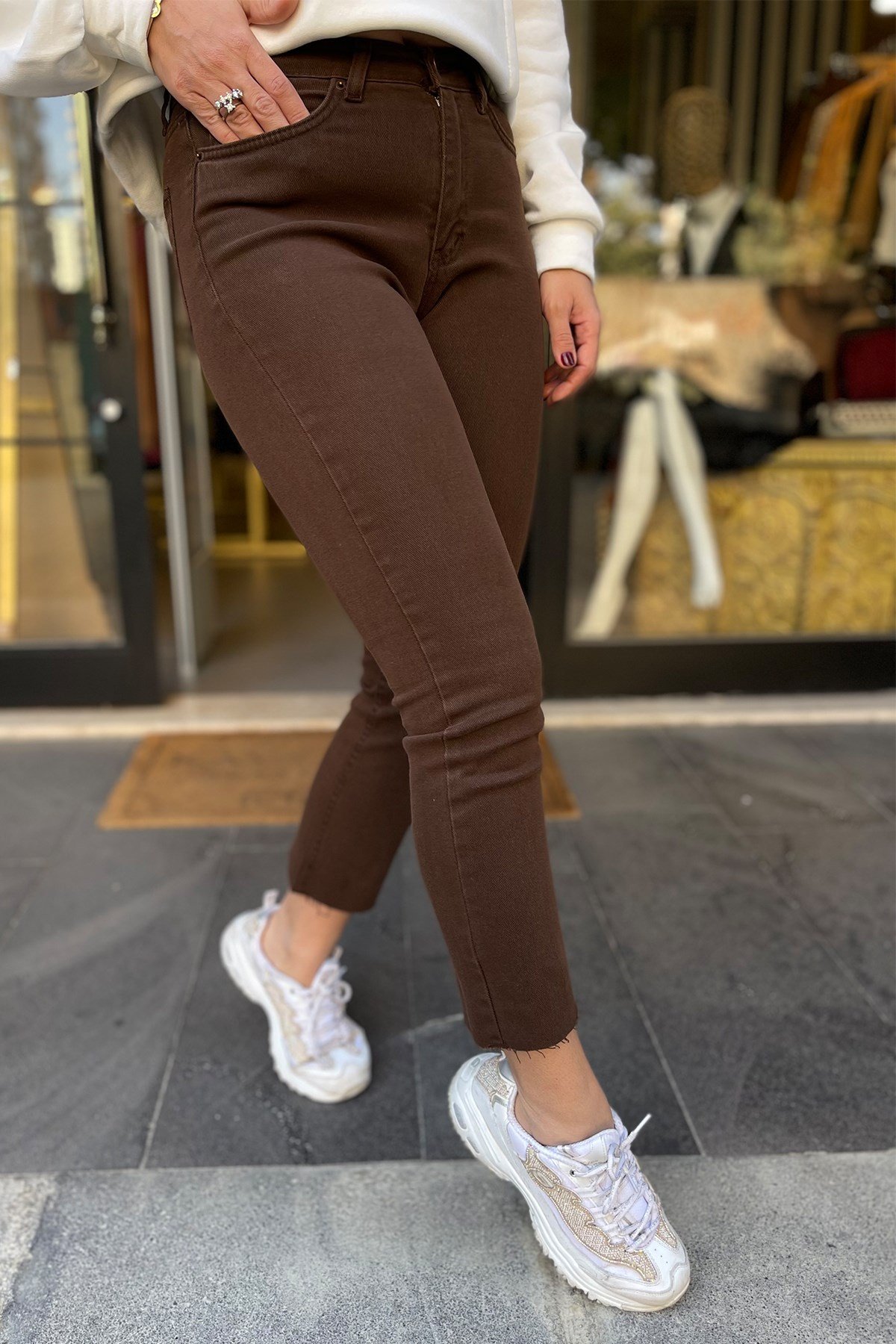 Acı Kahve  Paça Kesik Pantolon