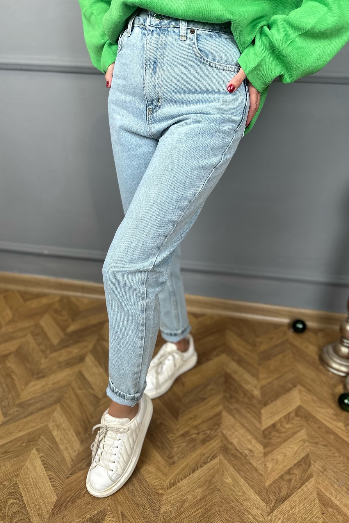 Açık Renk Mom Jean 