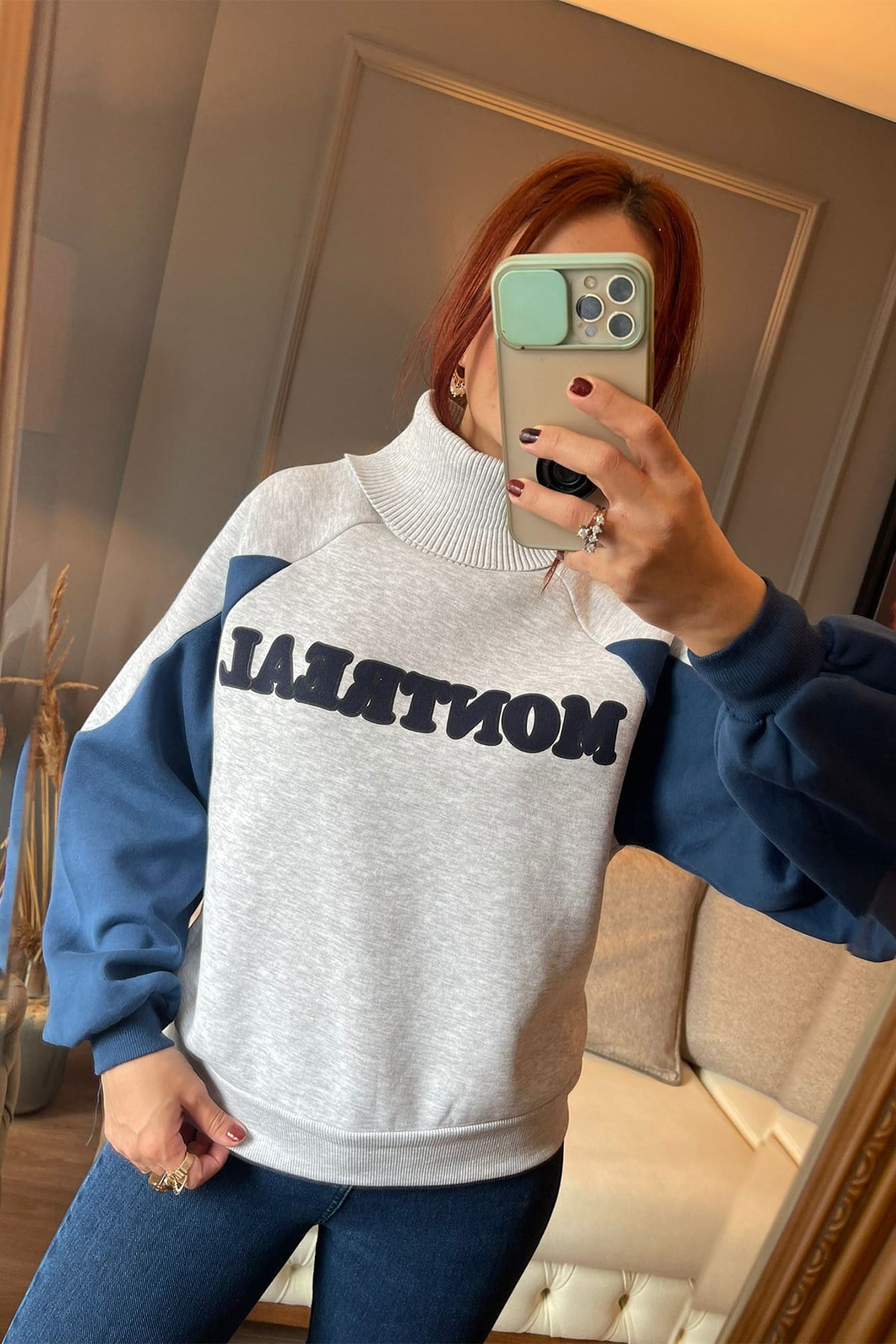 Balıkçı Yaka Baskılı Sweatshirt