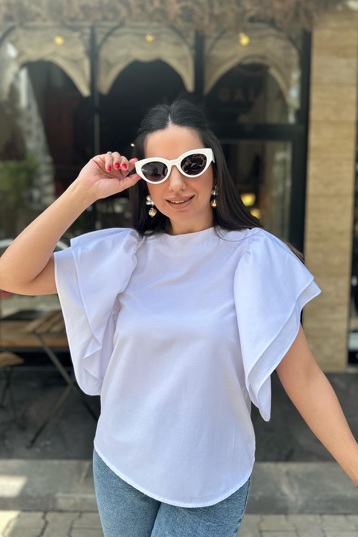 Beyaz Kolları Volanlı Poplin Bluz