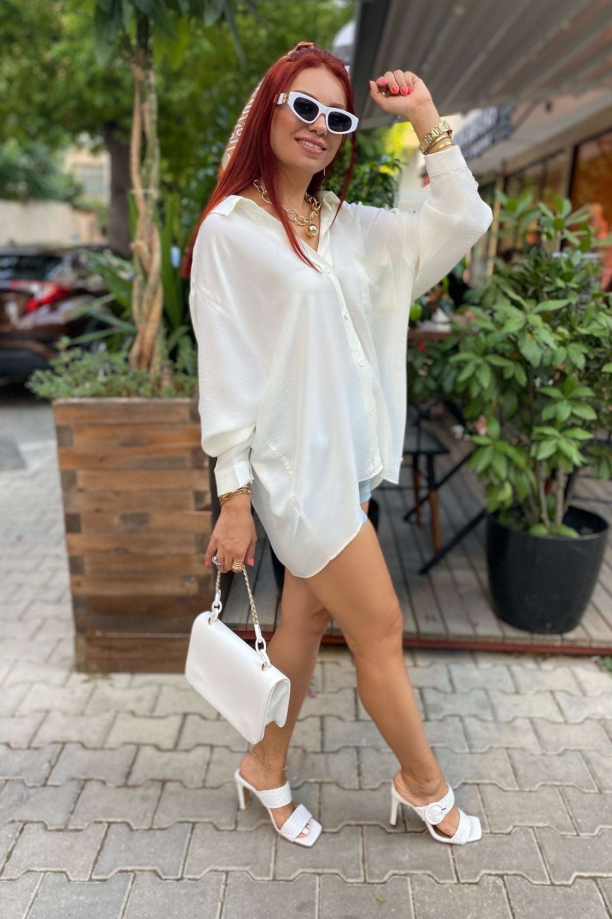 Beyaz Oversize Gömlek