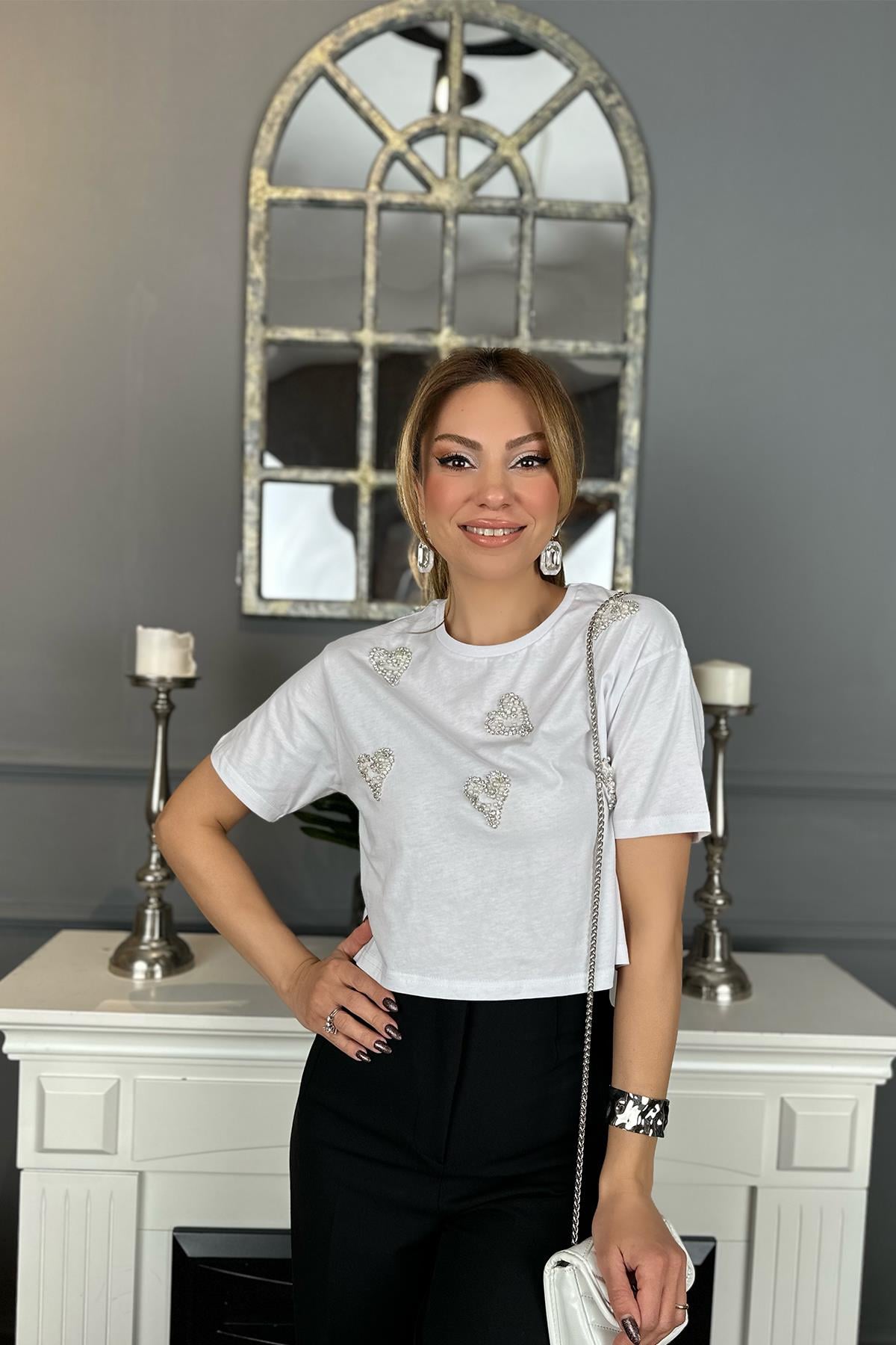 Beyaz Taşlı Tshirt