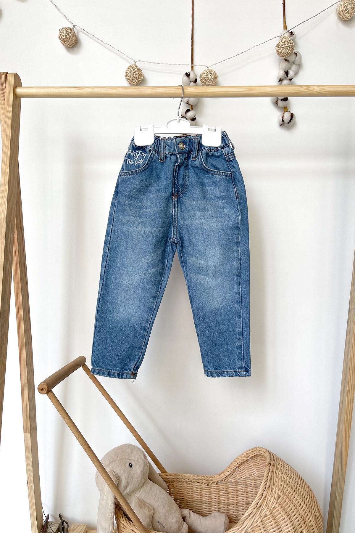 Cep Kısmı Baskılı Beli Lastikli Jean
