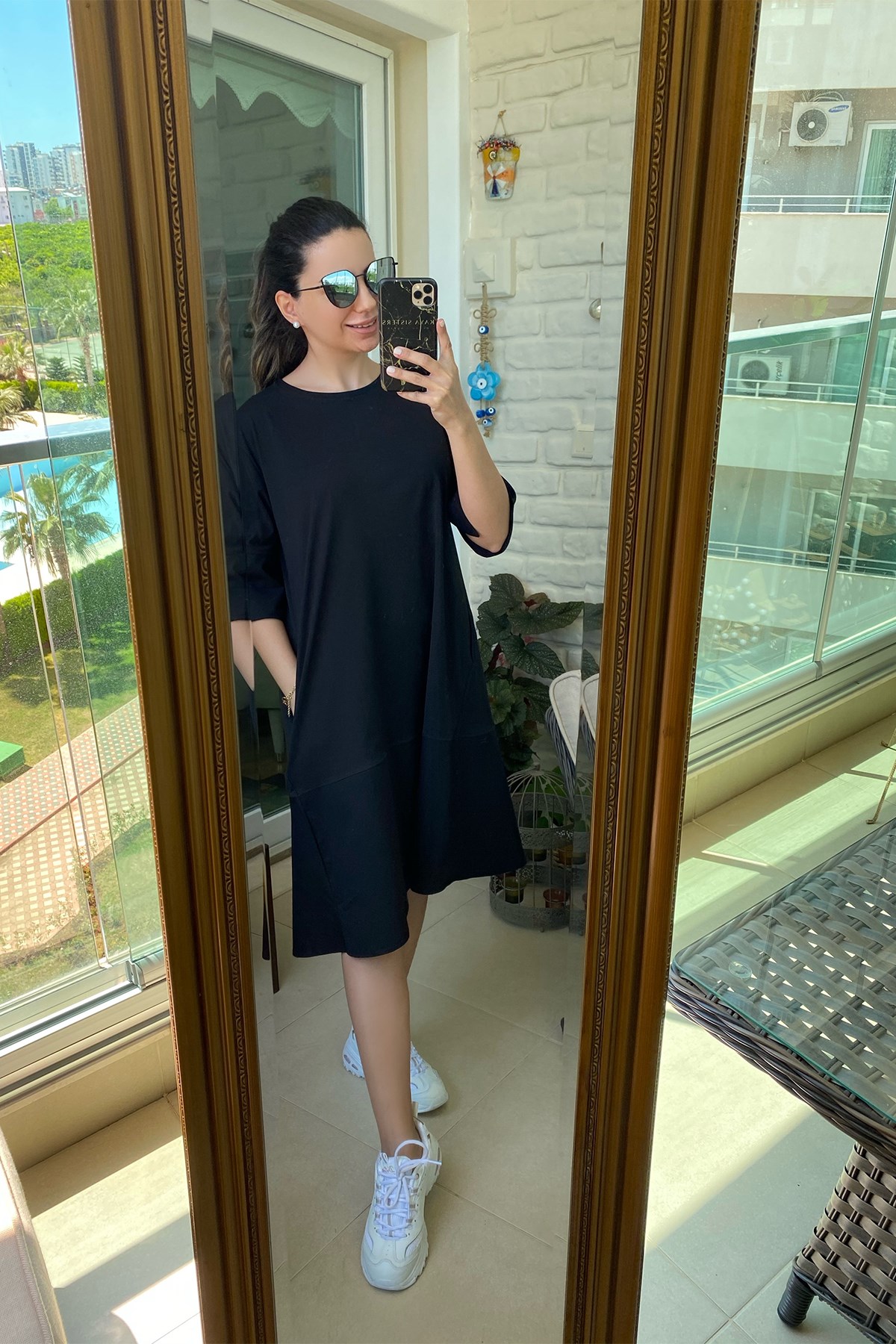 Cepli  Siyah Geniş Kesim Elbise