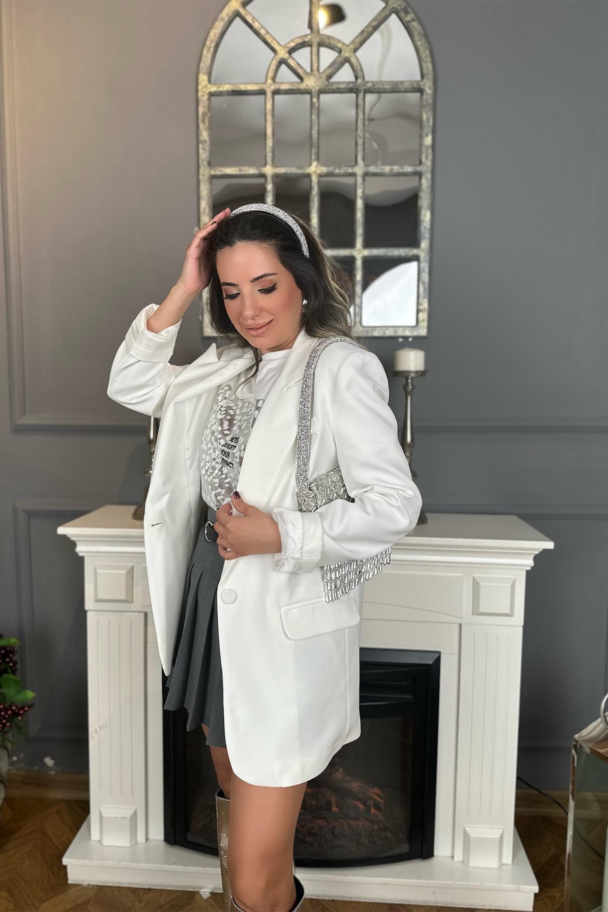 Ekru Cep Detaylı Blazer Ceket