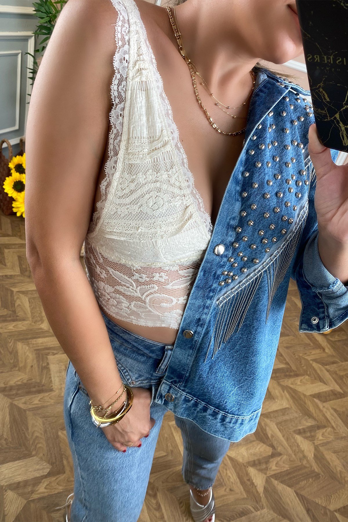 Ekru Dantel Crop