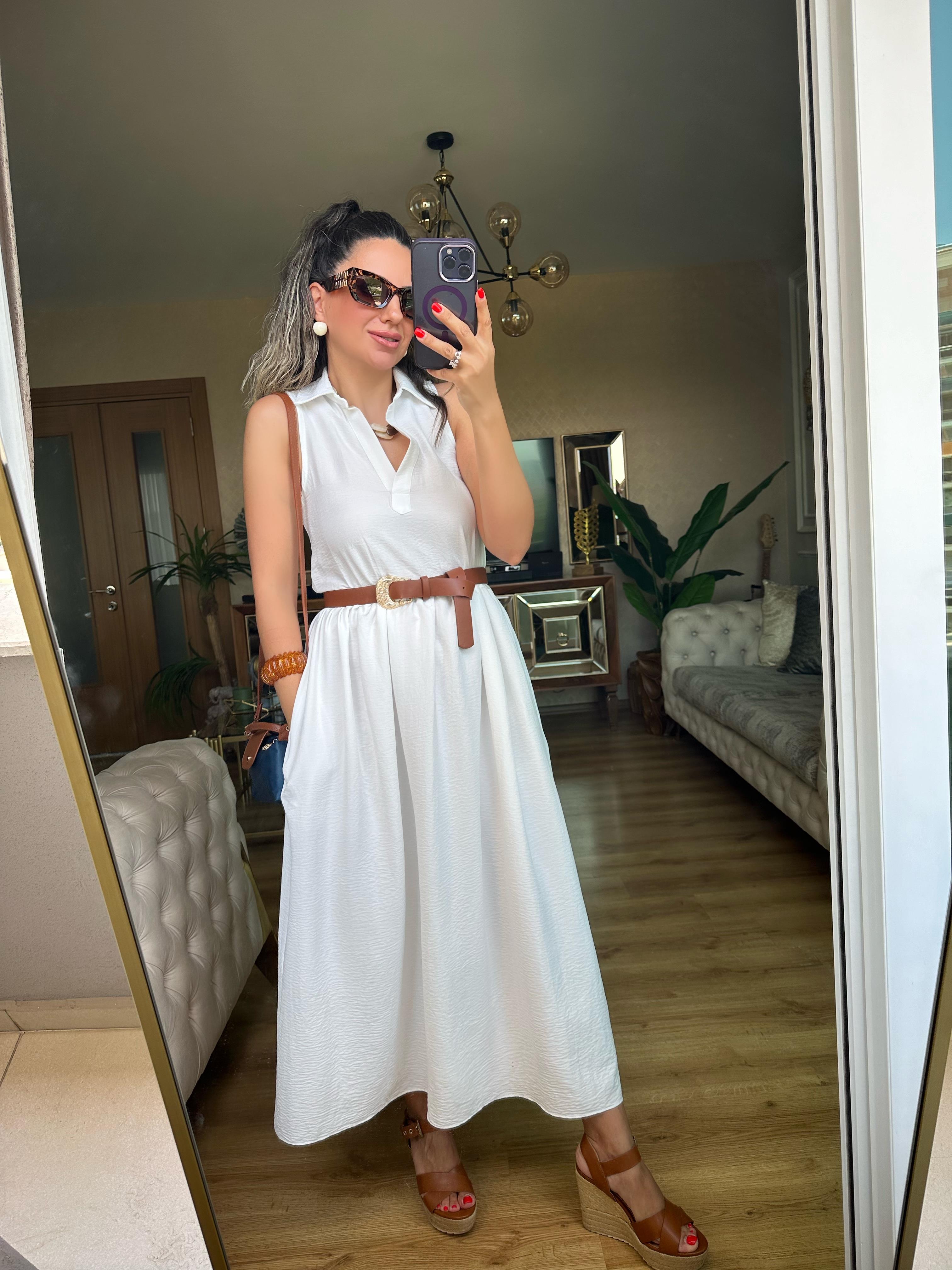 Ekru Kemerli V Yaka Elbise