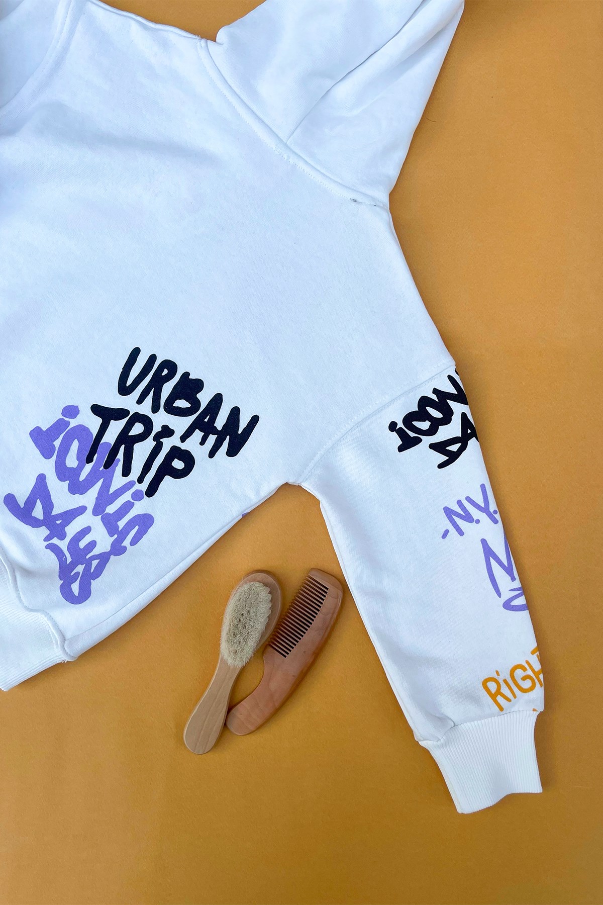 Grafiti Baskılı Takım