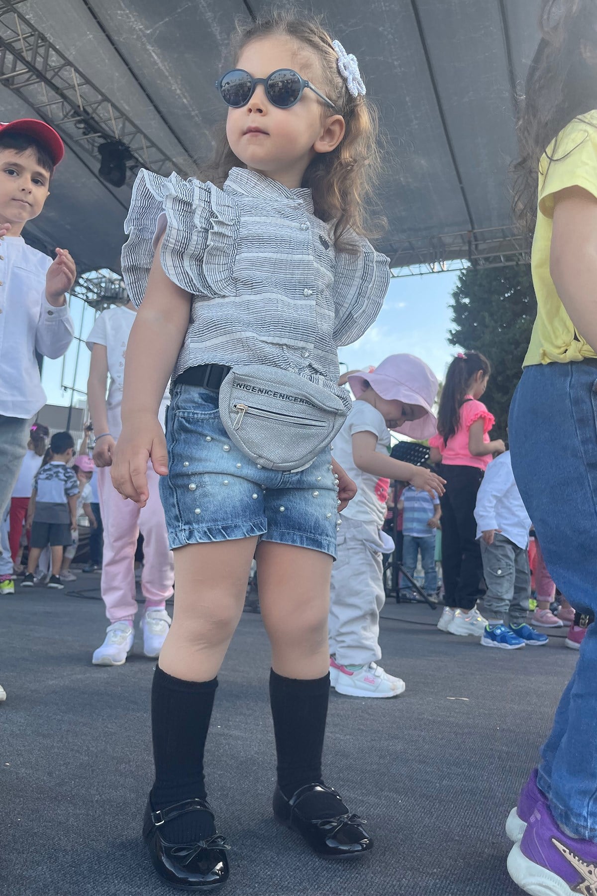 Gri Çantalı Takım
