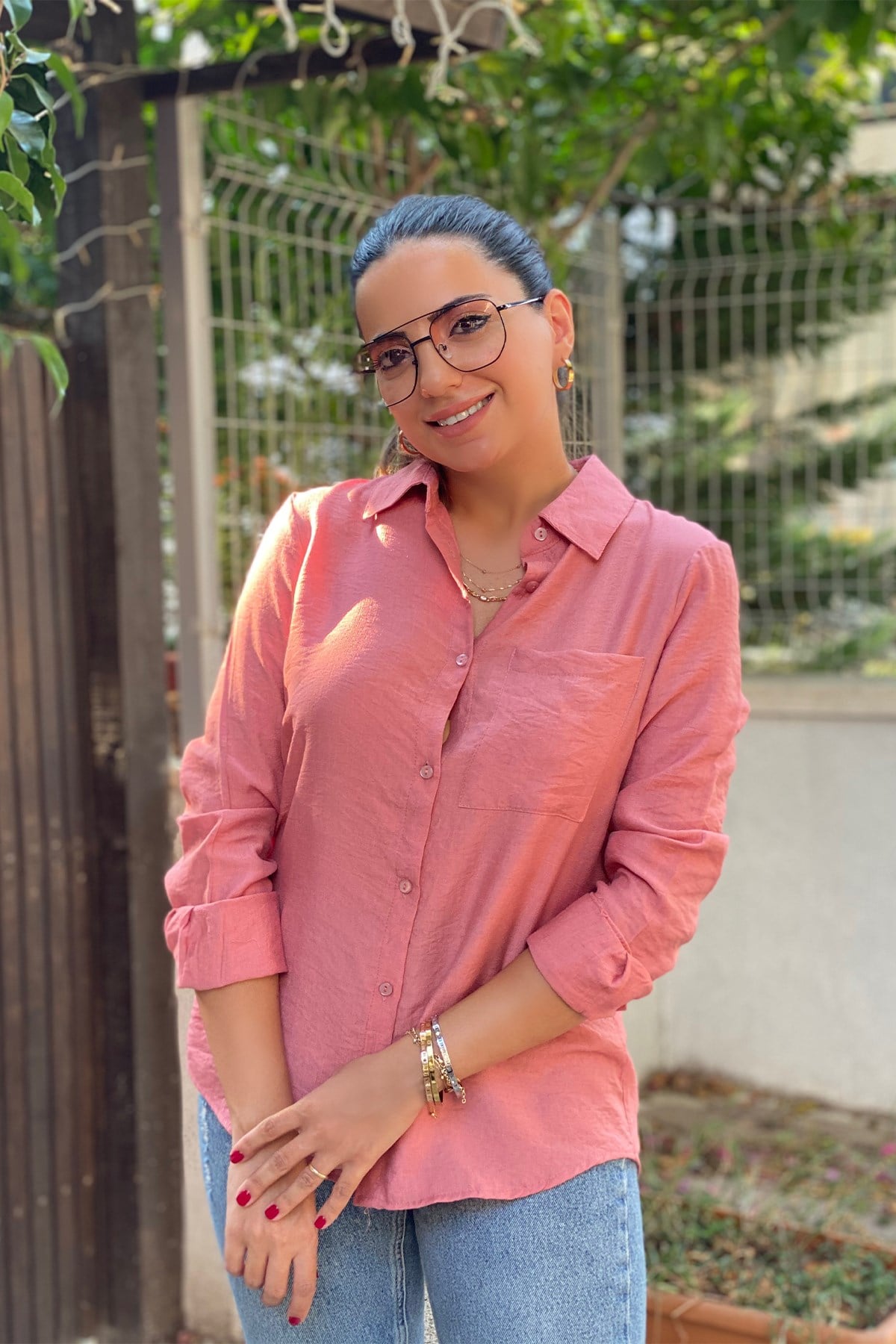 Gülkurusu Düğmeli Gömlek