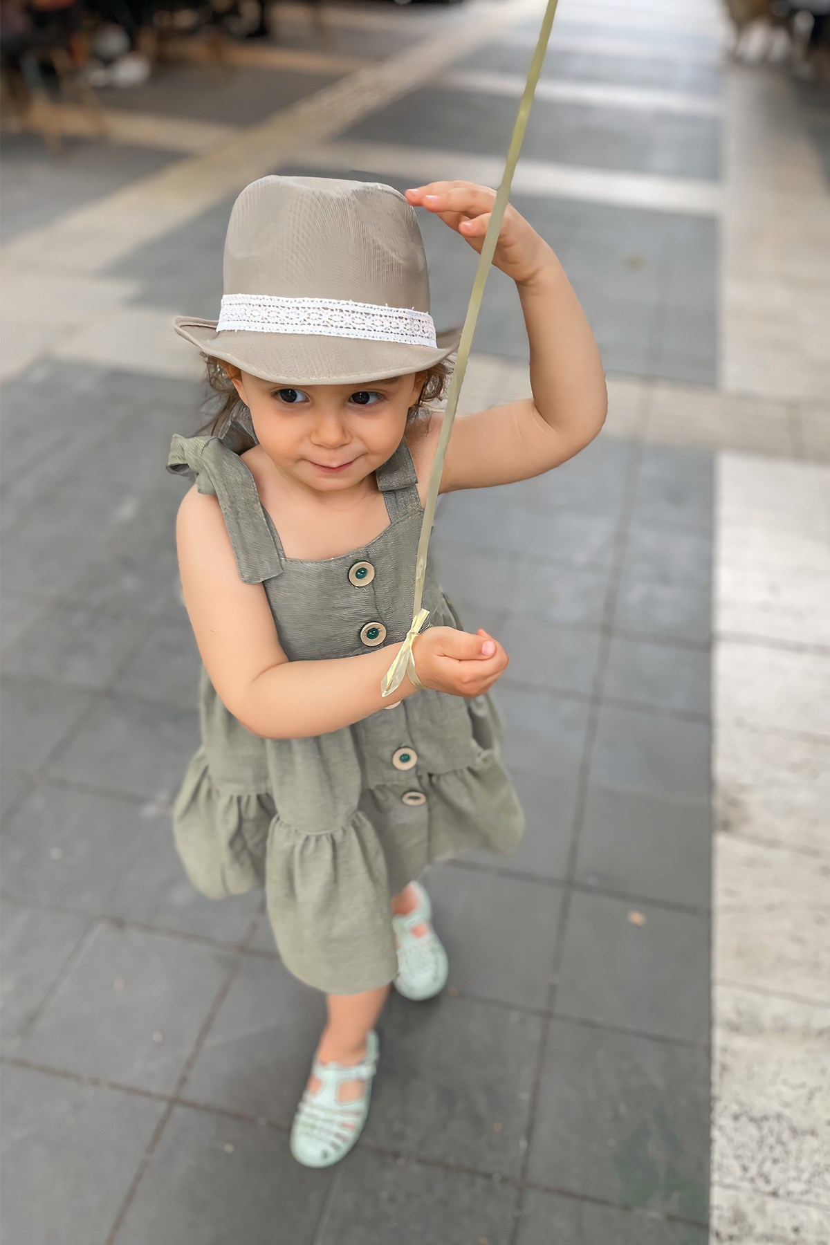 Haki Yeşil Şapkalı Elbise