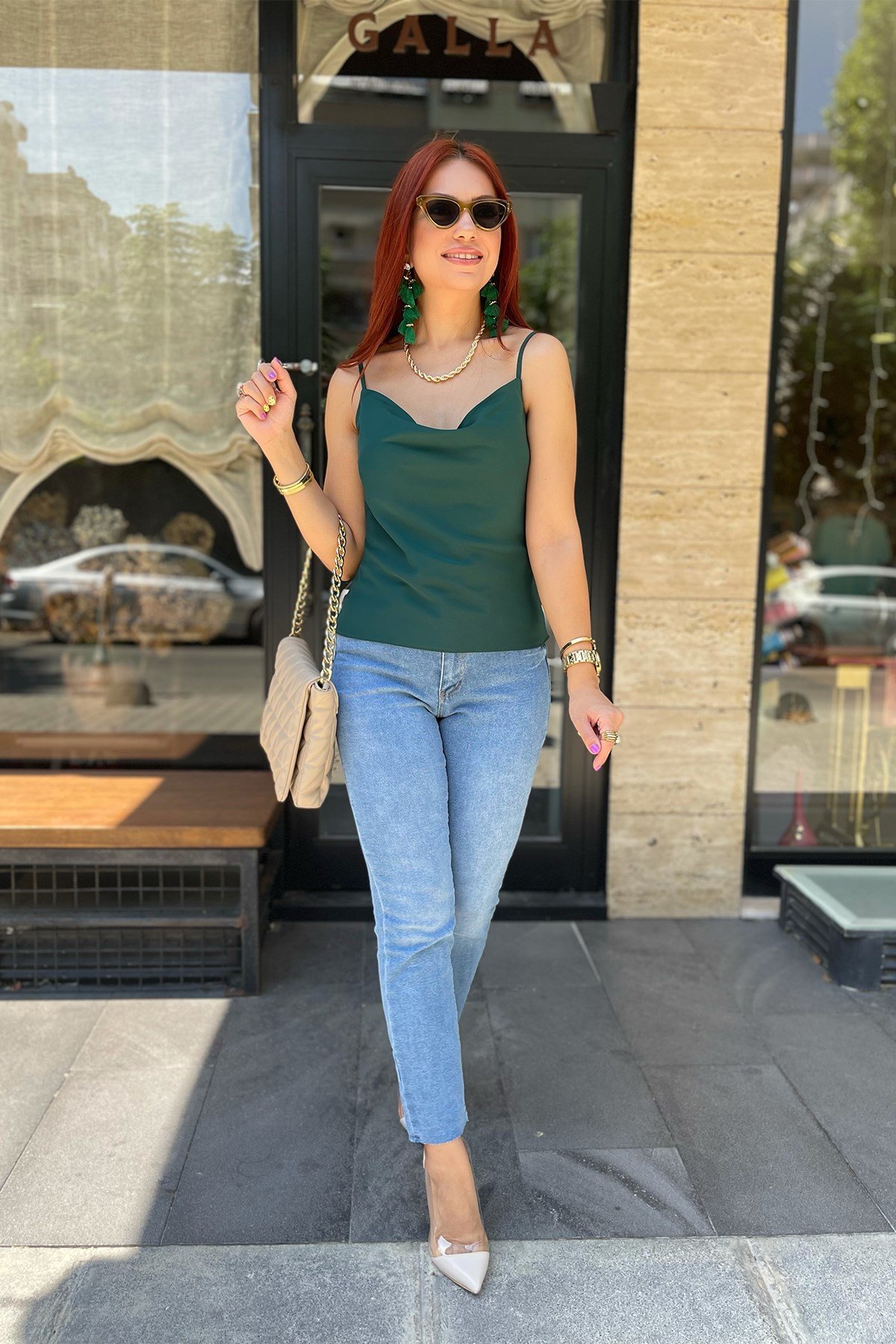 İp Askılı Zümrüt Yeşil Degaje Yaka Bluz