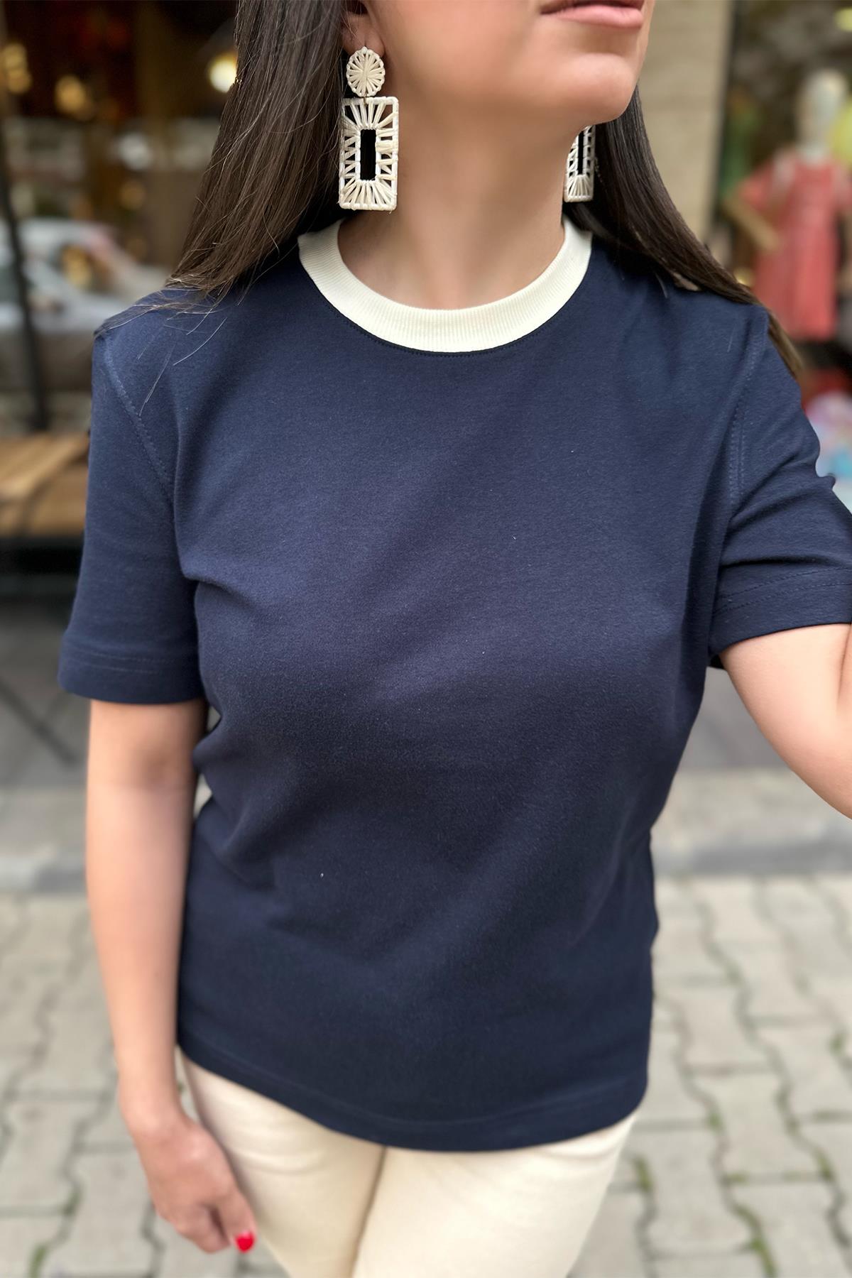 Lacivert Yarım Kol Kontrast Bluz