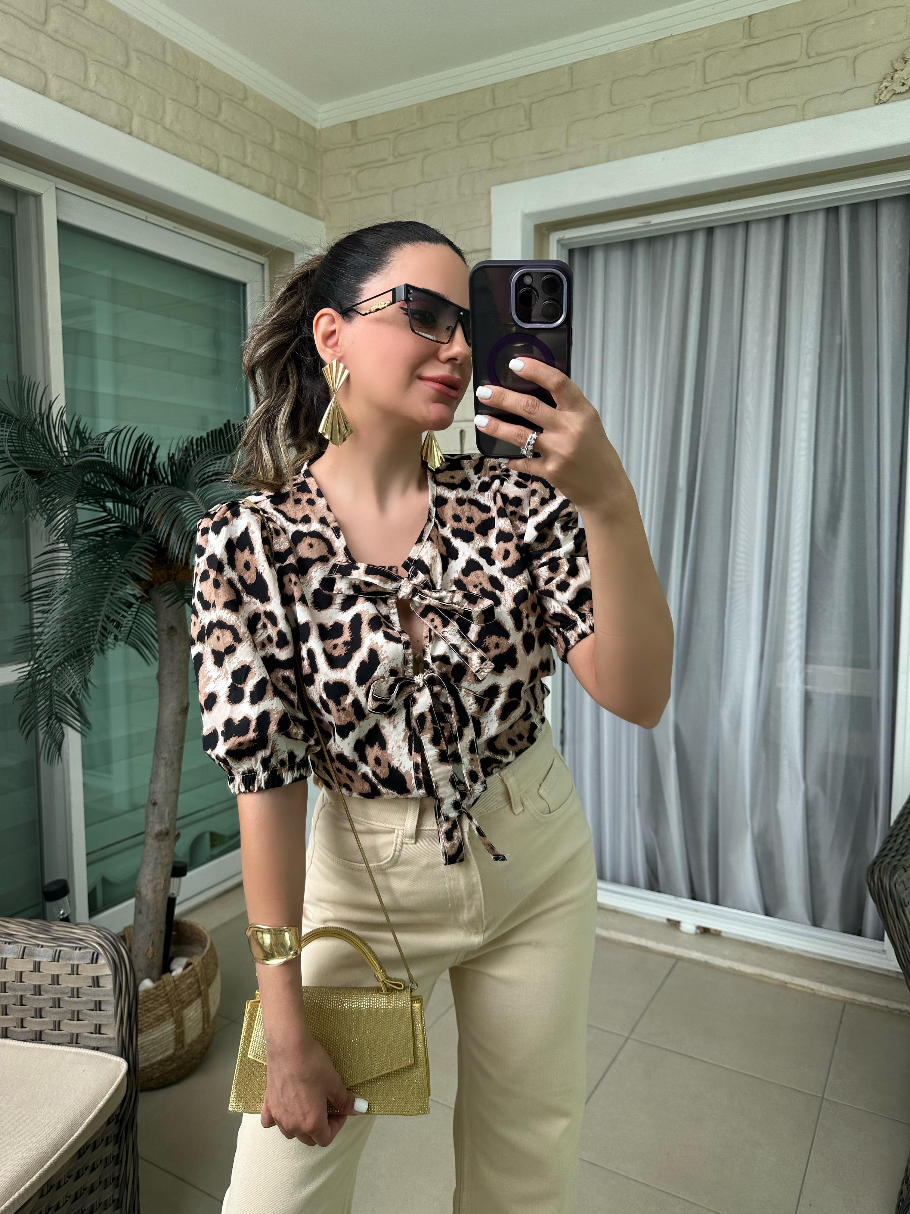 Leopar Önü Bağcıklı Gömlek Bluz