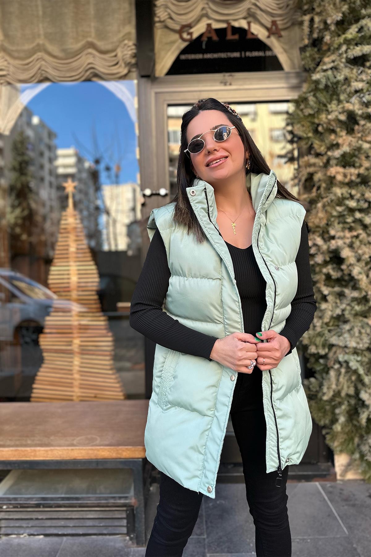 Mint Yeşil Şişme Yelek