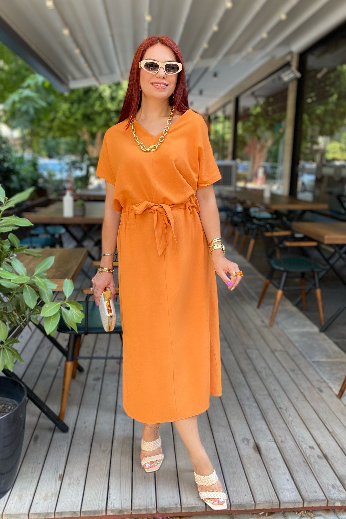 Önü Bağlamalı Turuncu Elbise
