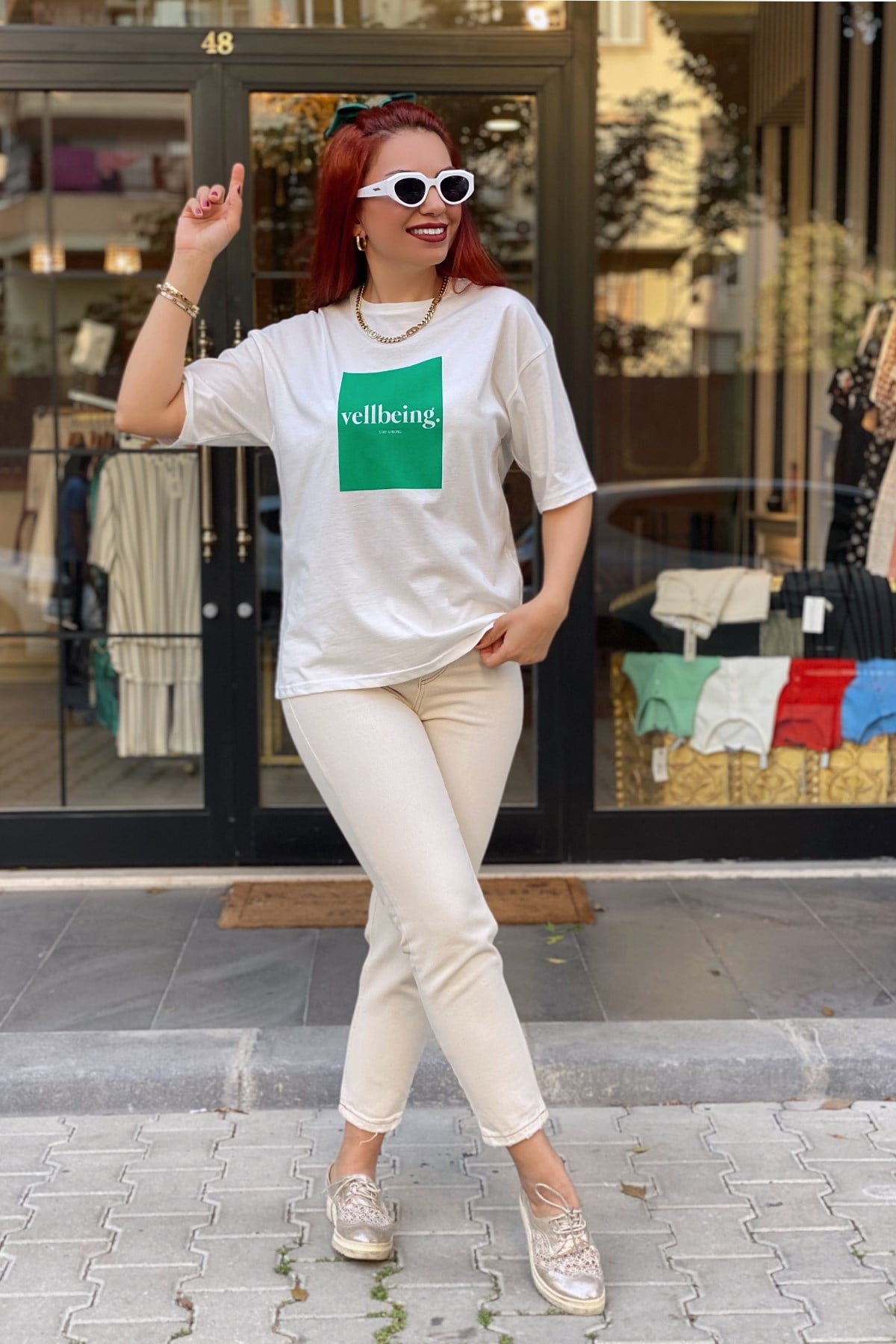 Önü Yeşil Baskı Detaylı Tshirt