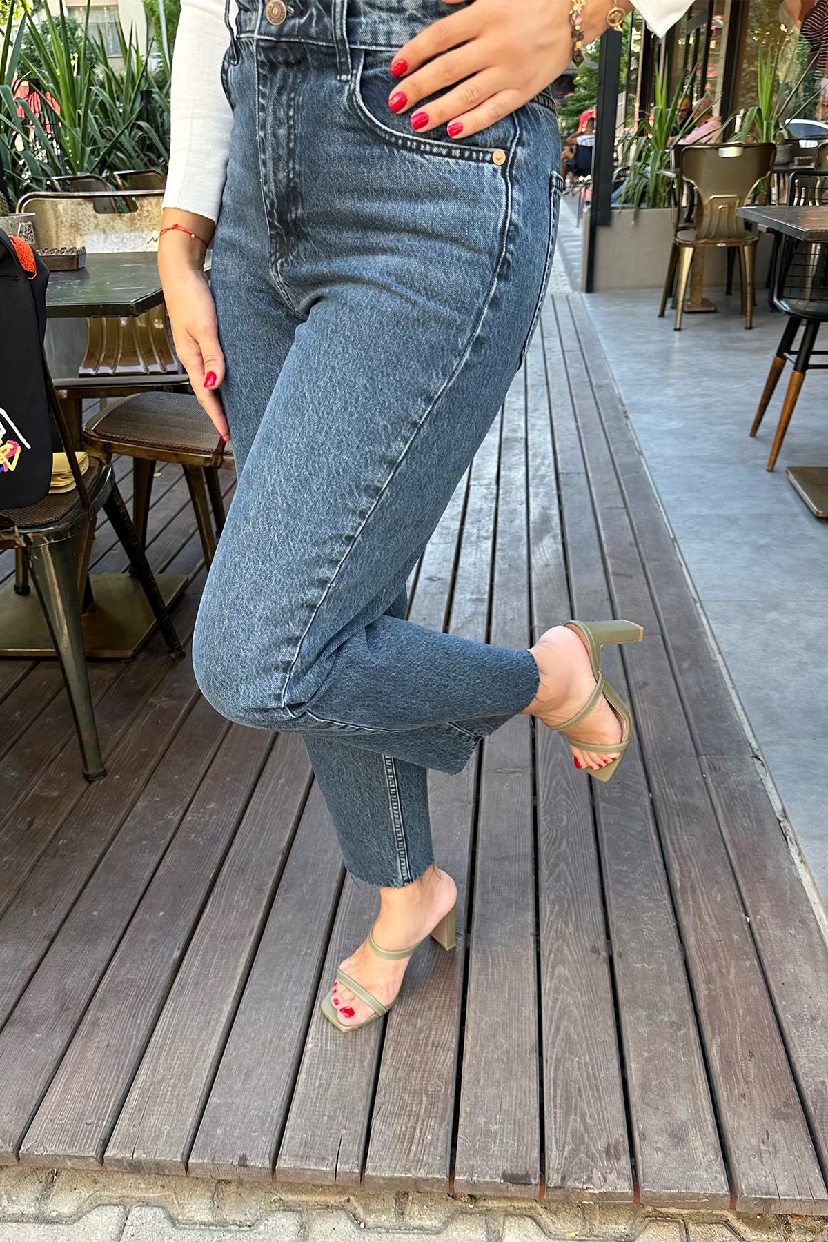 Orjinal Marka Koyu Renk Jean