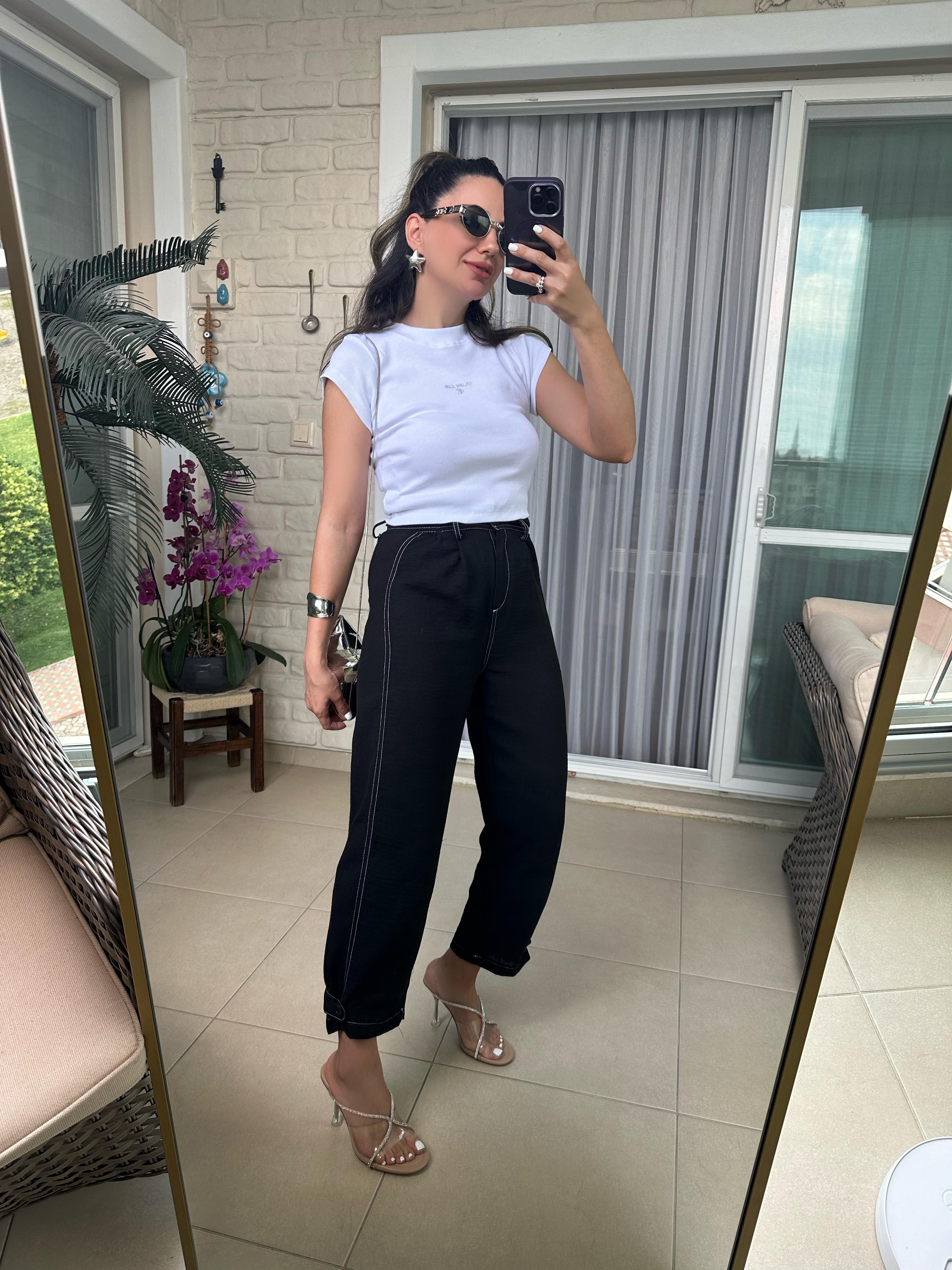 Paçası Düğme Detaylı Kontrast Dikişli Siyah Pantolon