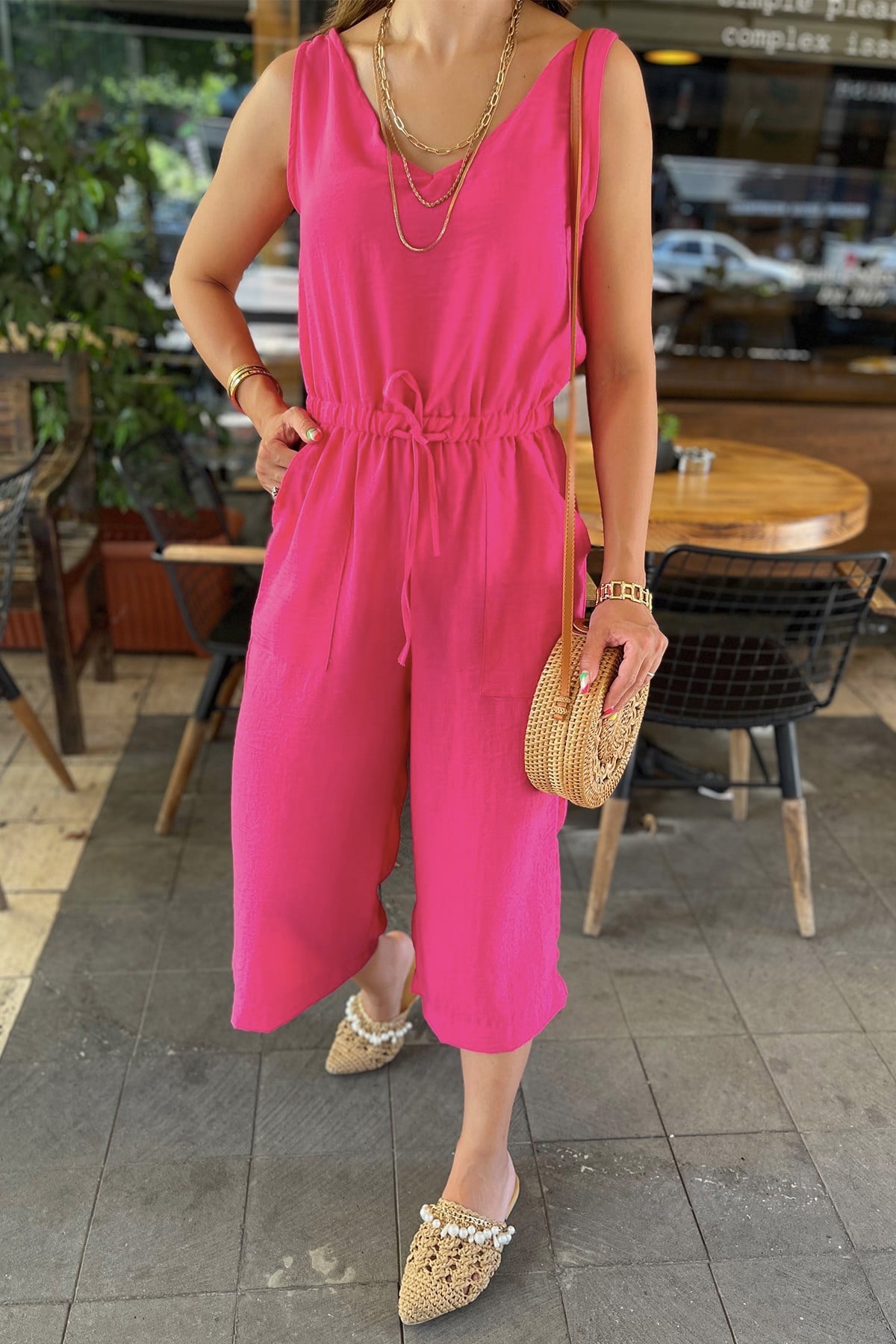 Pembe Kolsuz V Yaka Bel Lastikli Tulum
