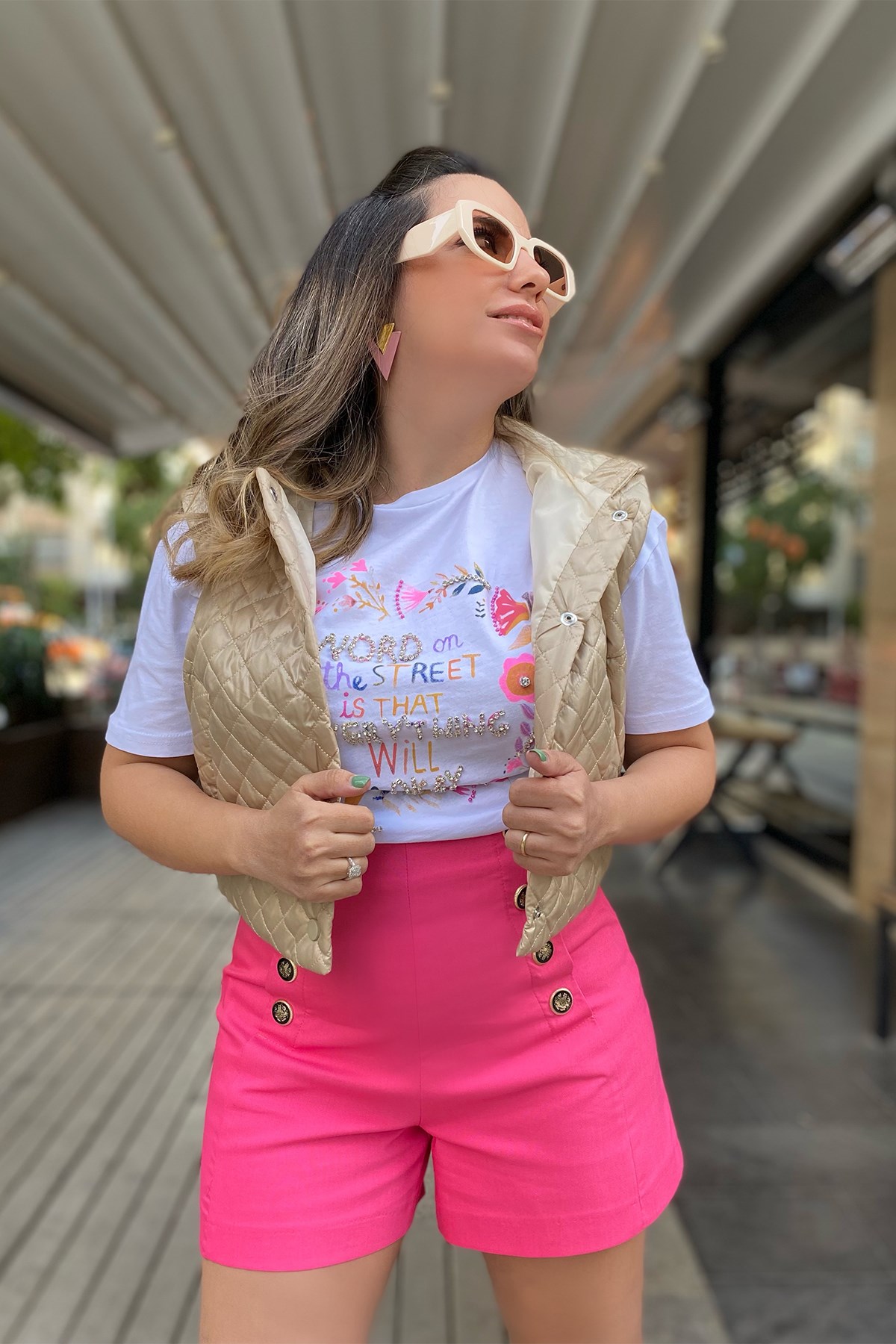 Pembe Önden Düğme Detaylı Şort
