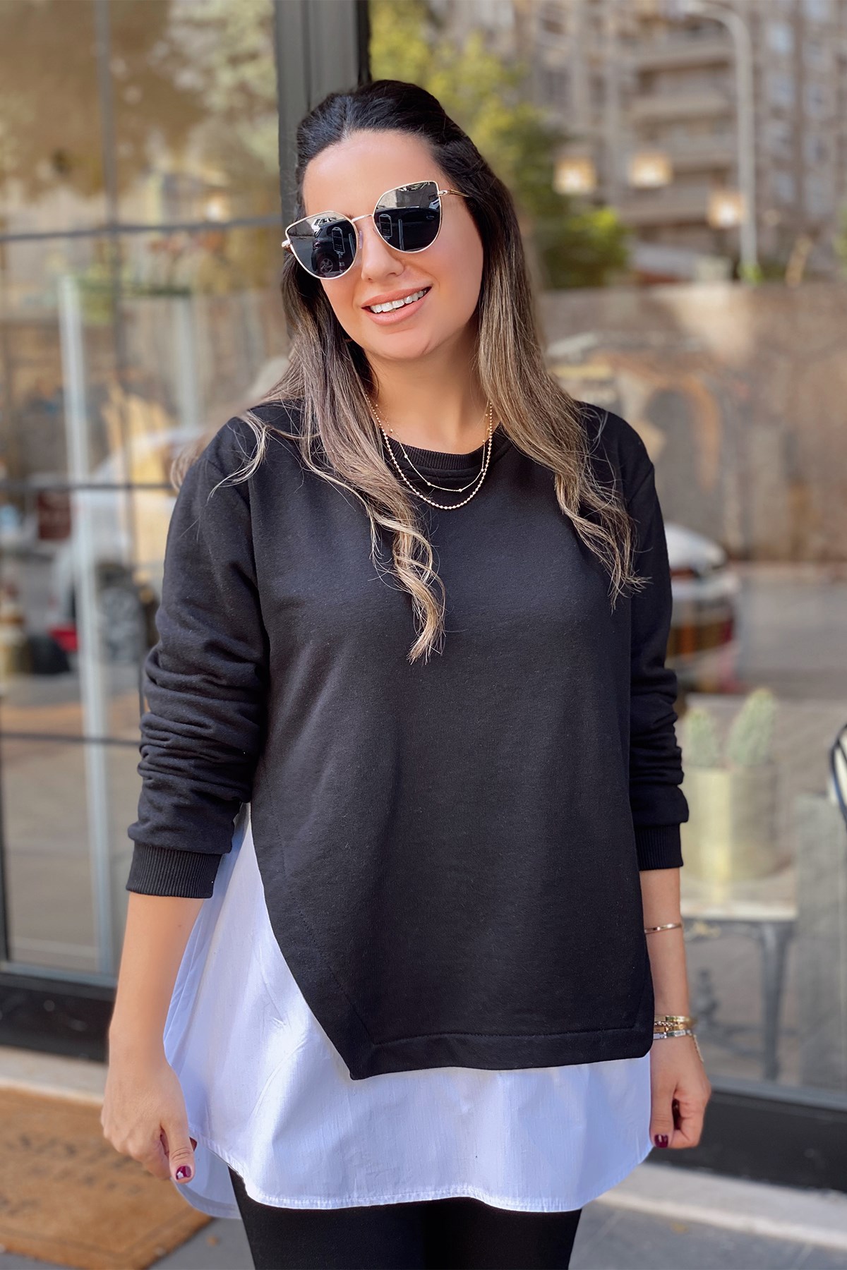 Poplin Detaylı Siyah Sweat