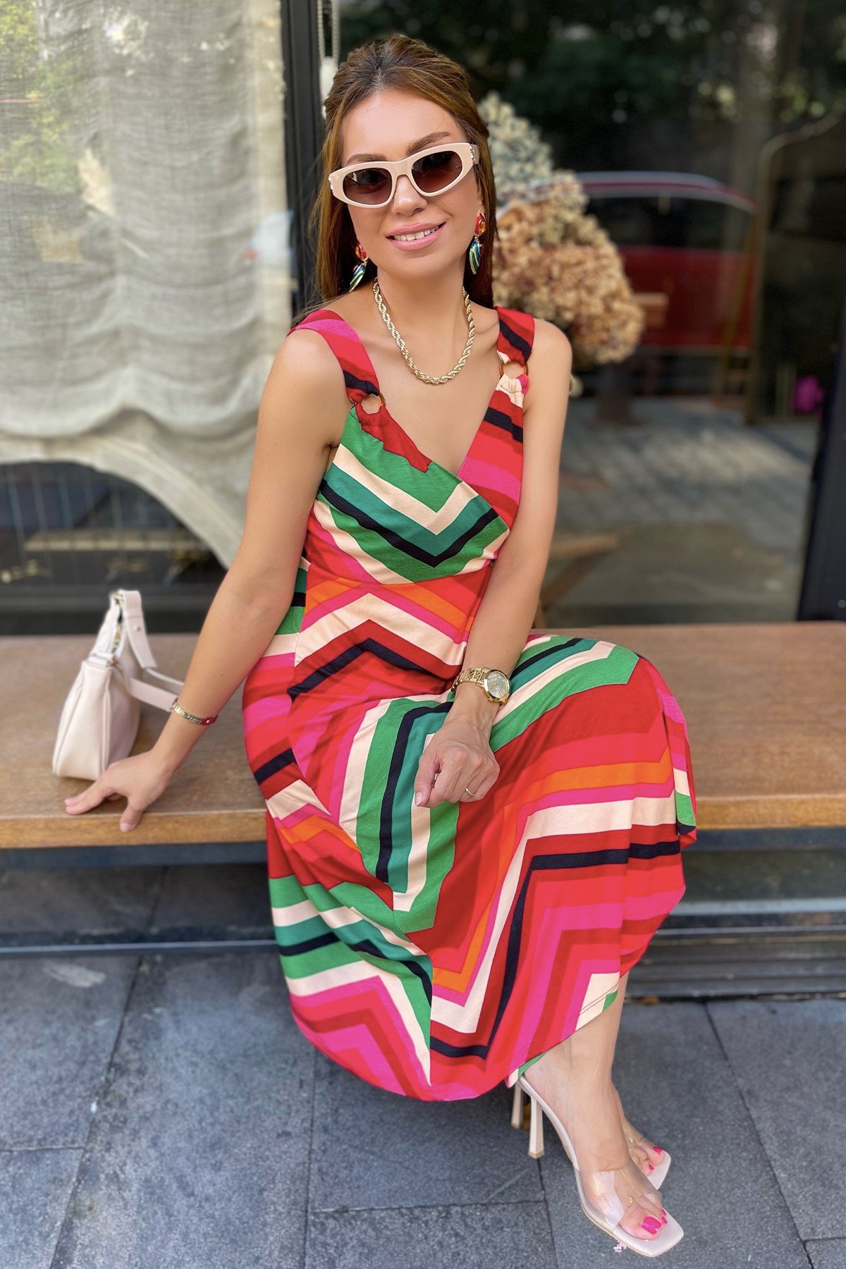 Renkli Çizgili Elbise