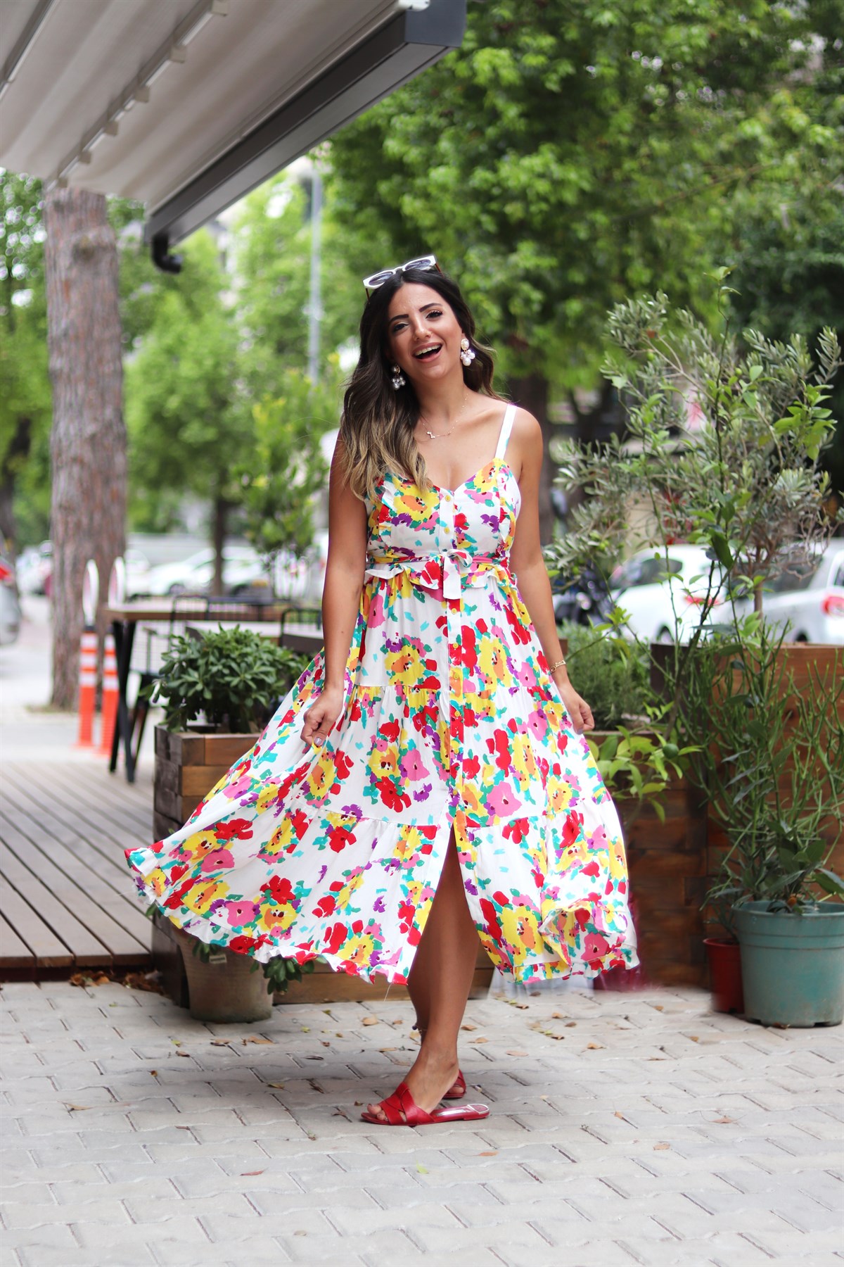 Renkli Desenli Önden Düğmeli Elbise