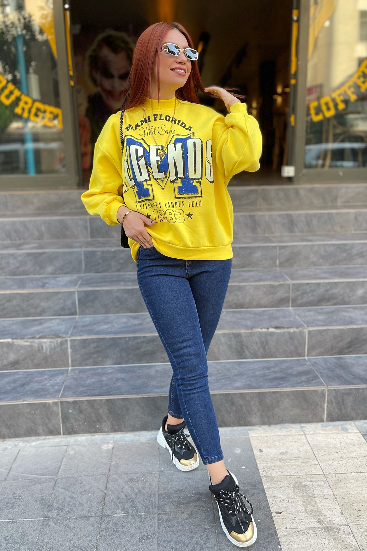 Sarı Baskılı Sweatshirt