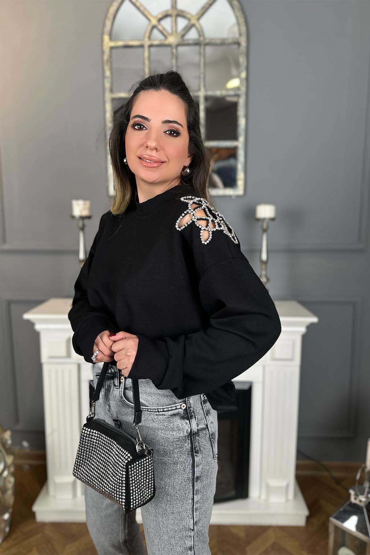 Siyah Omuz Taşlı Sweatshirt