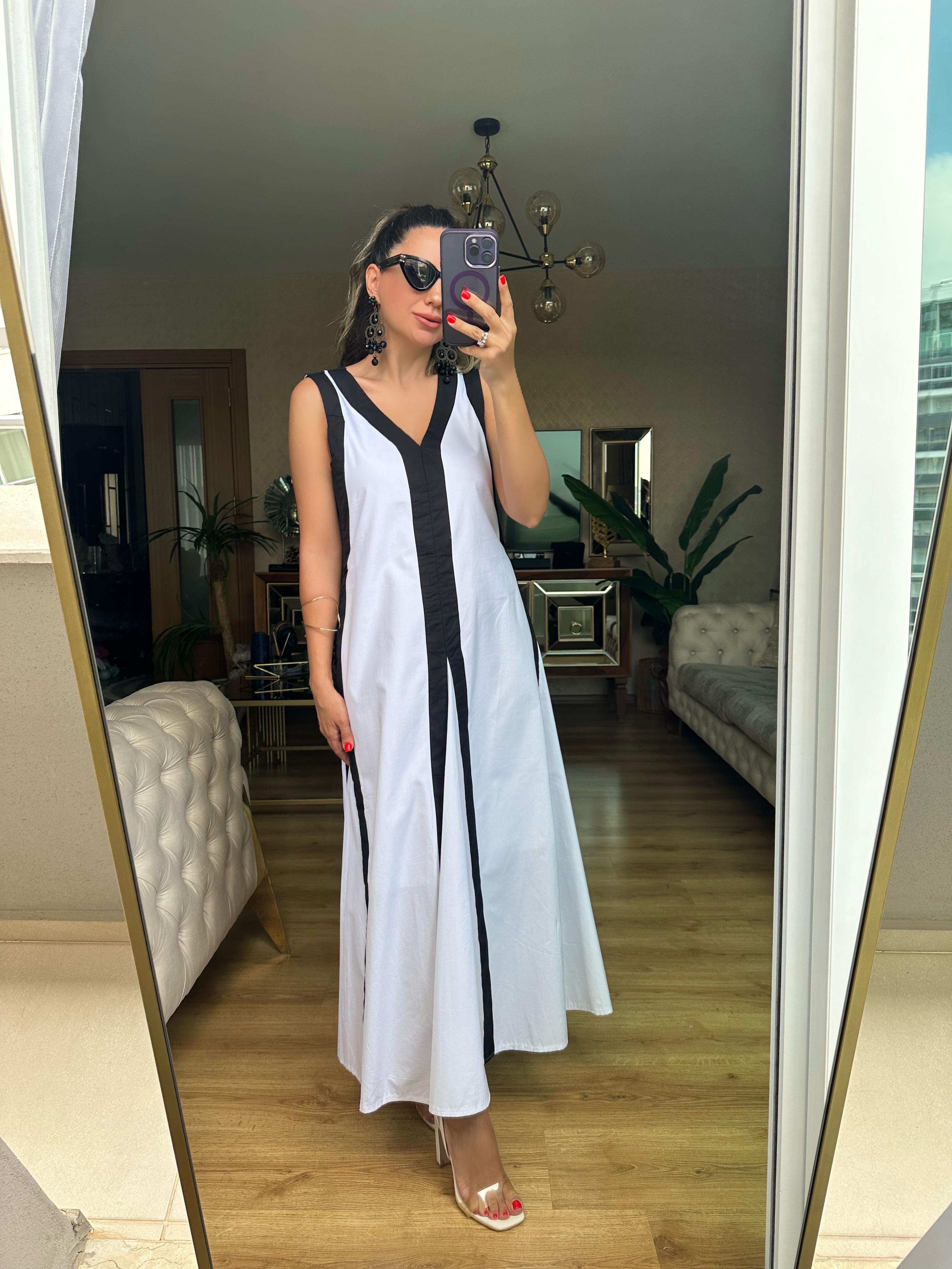 Siyah Şeritli Beyaz Poplin Elbise