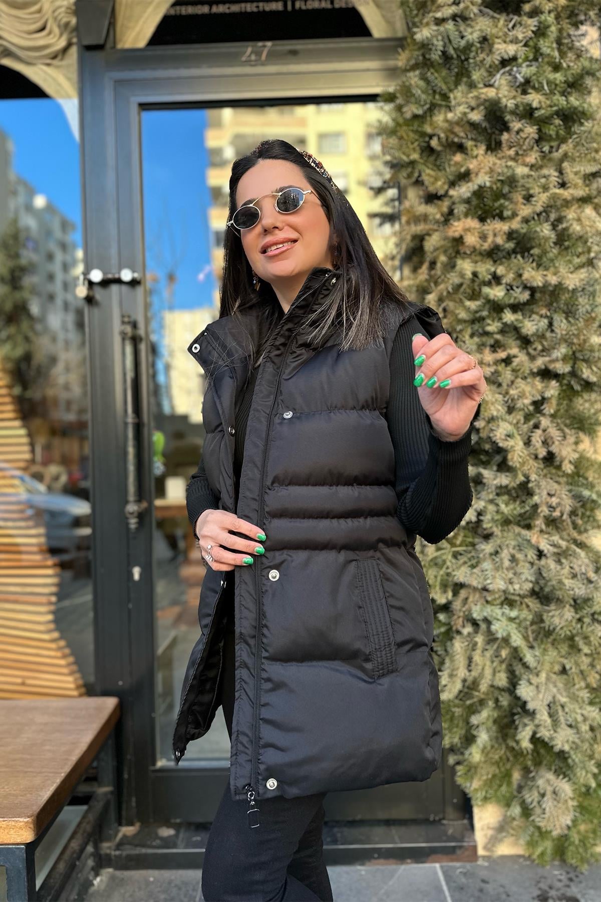 Siyah Şişme Yelek