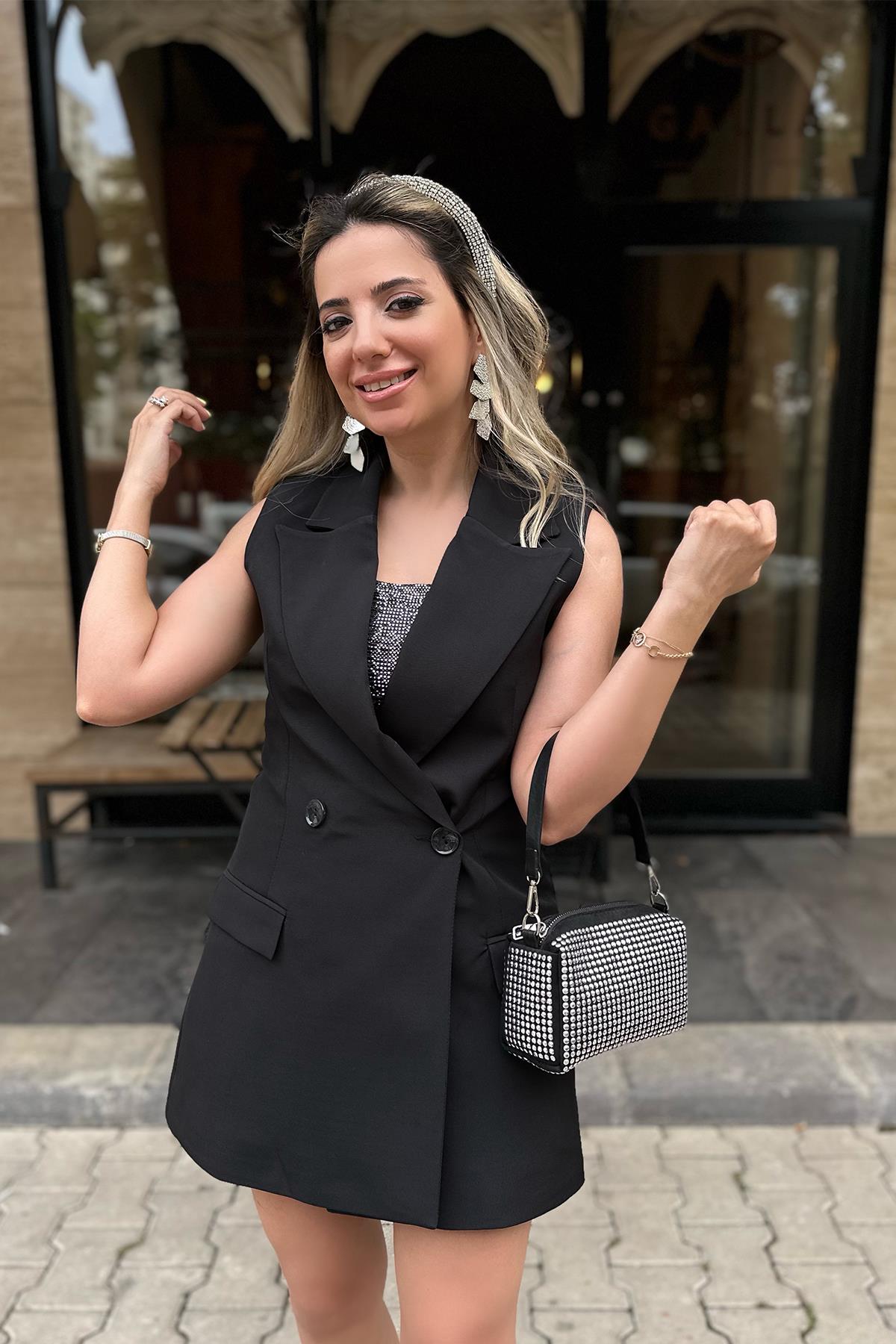 Siyah Yelek Elbise