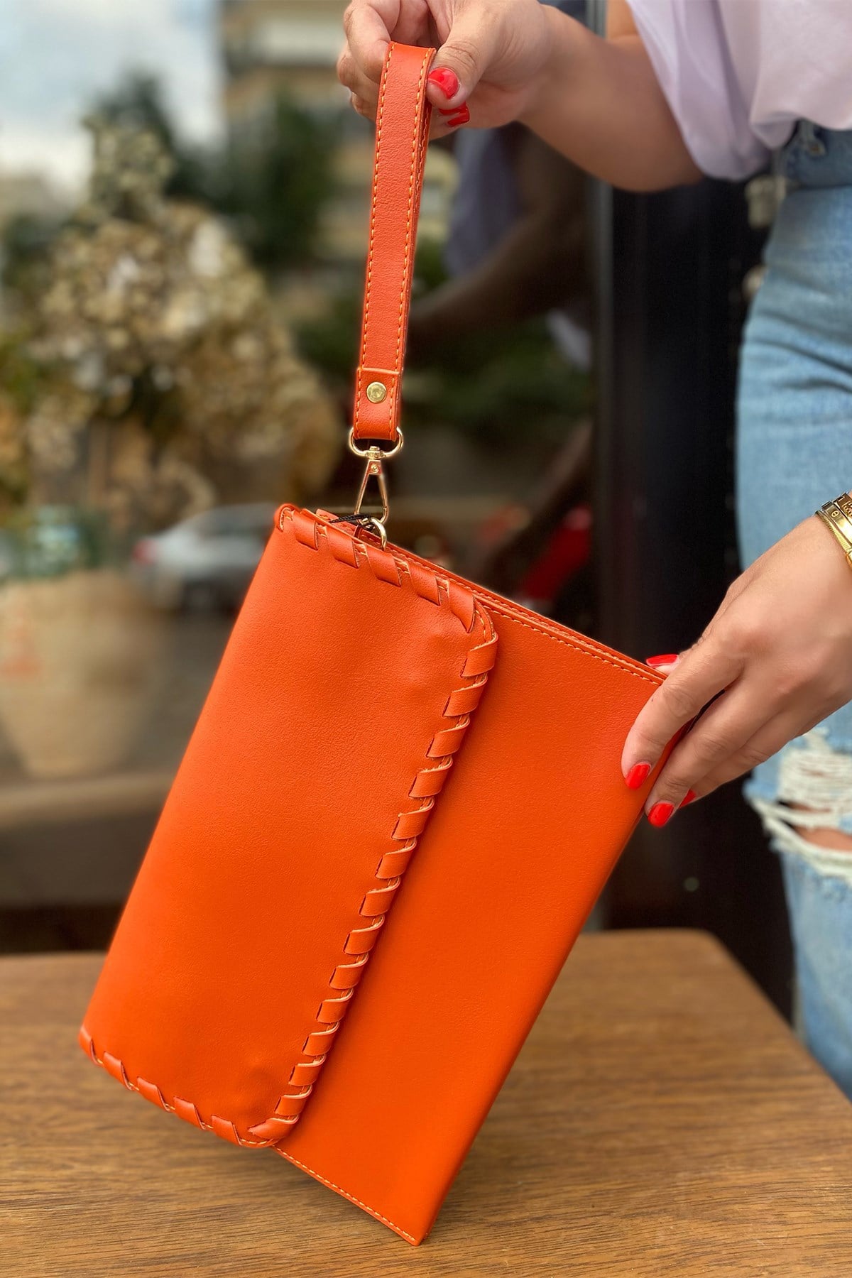 Turuncu Clutch Çanta