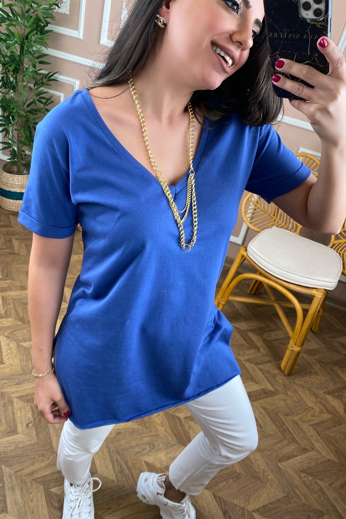 V Yaka Mavi Basic Tshirt