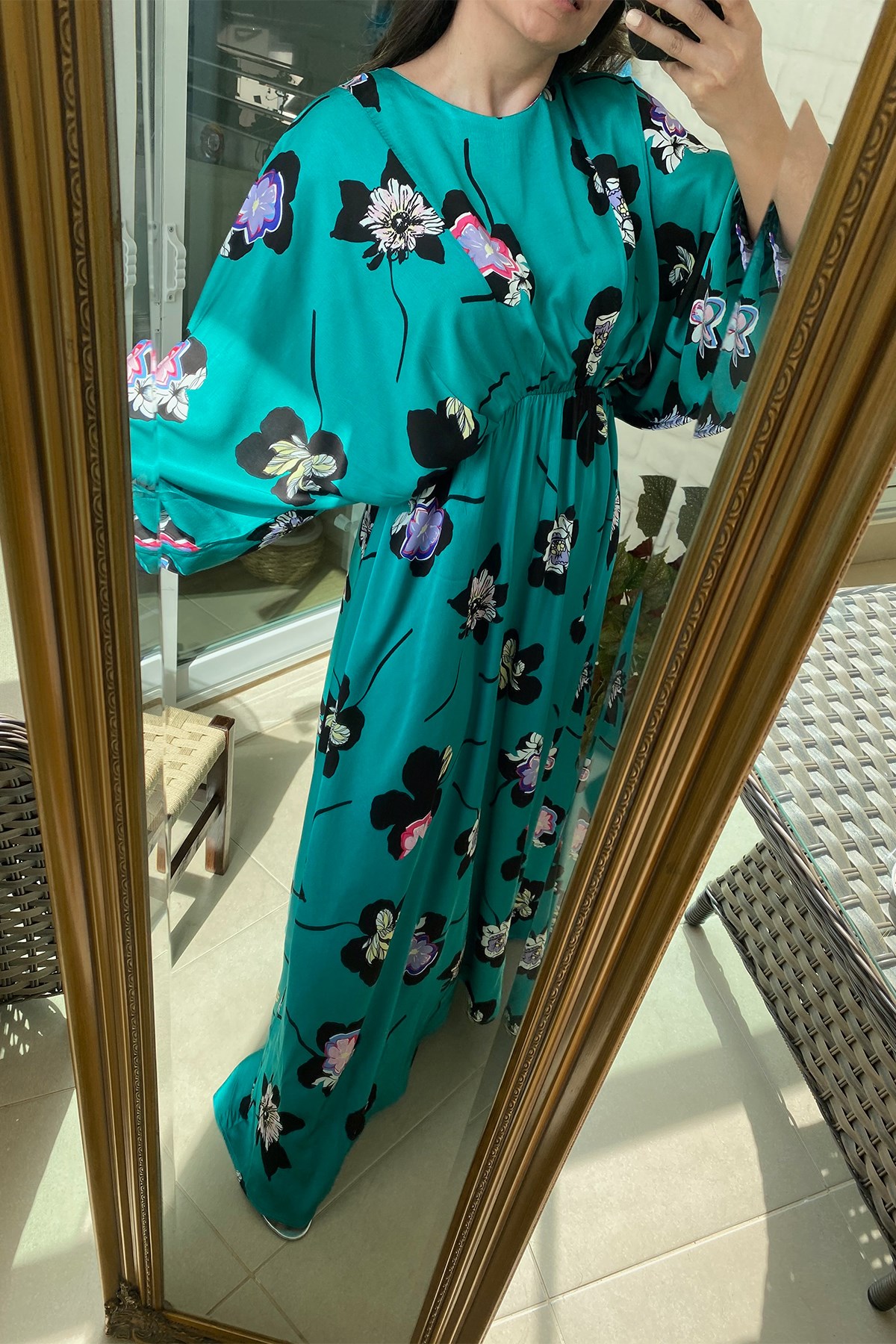 Volanlı Yeşil Çiçekli Uzun Elbise