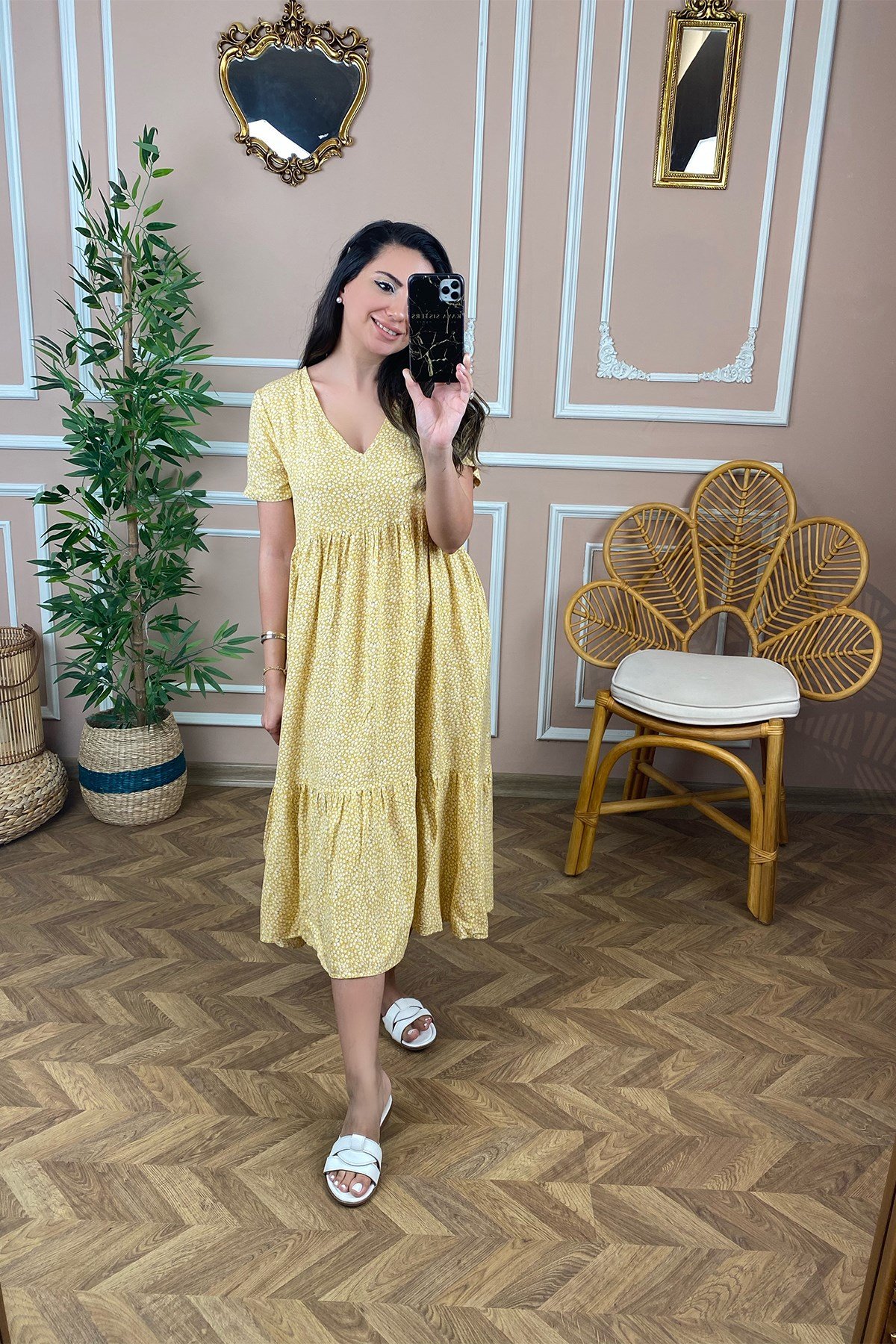 Yarım Kollu Sarı Papatya Desenli Elbise