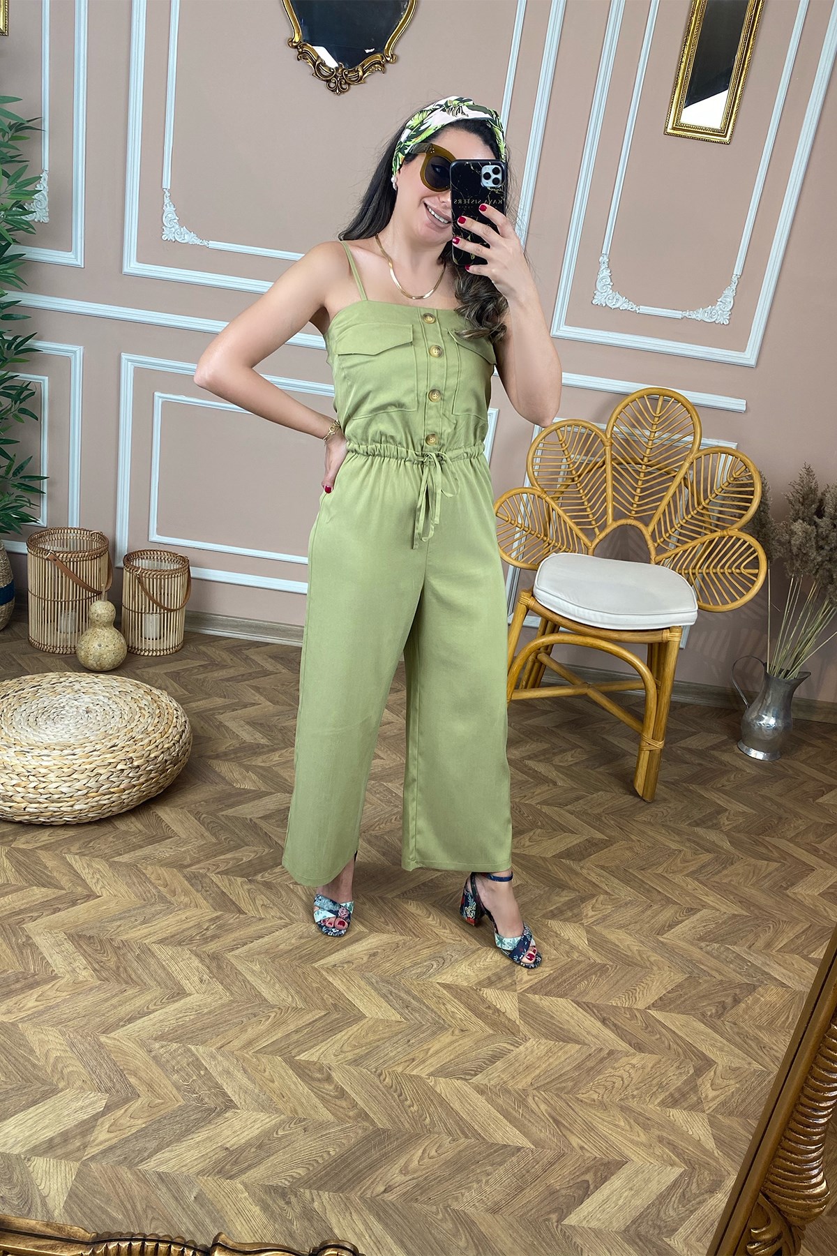 Yeşil Askılı Tulum