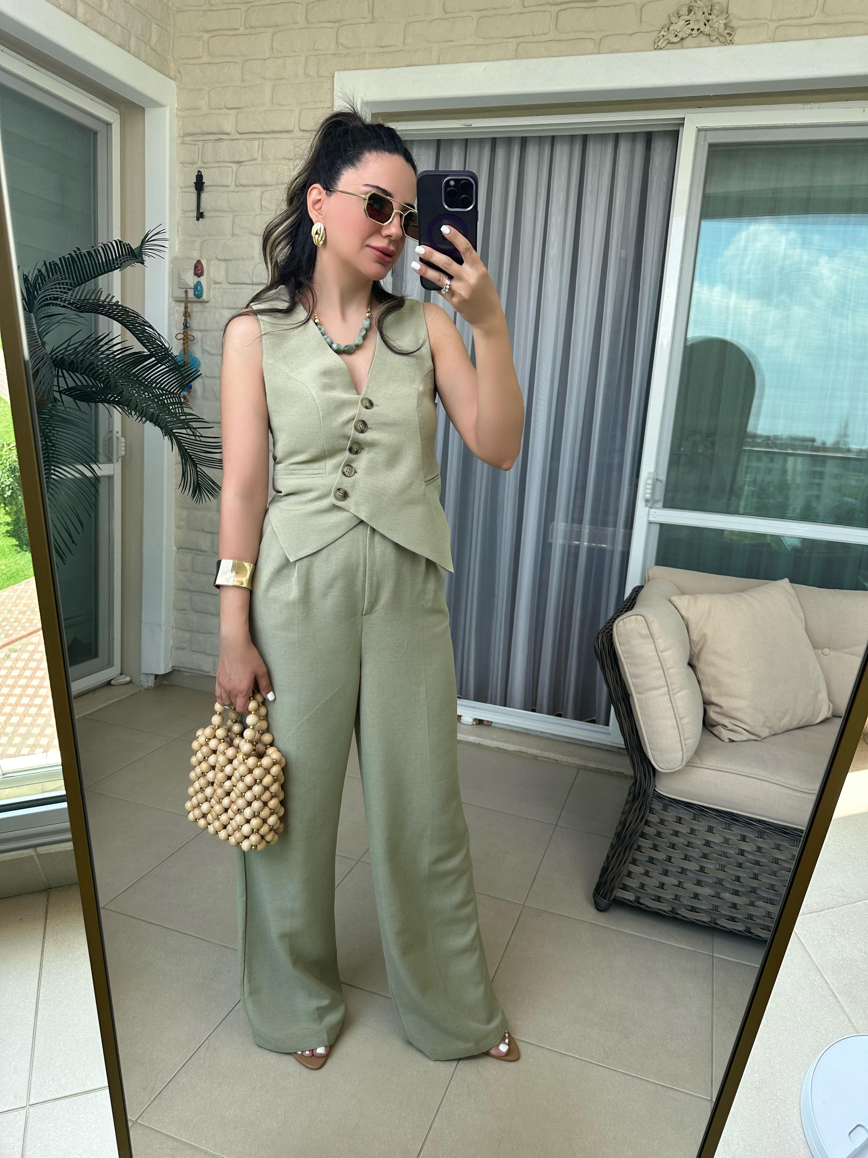 Yeşil Çapraz Düğme Detaylı Yelek Pantolon Takım